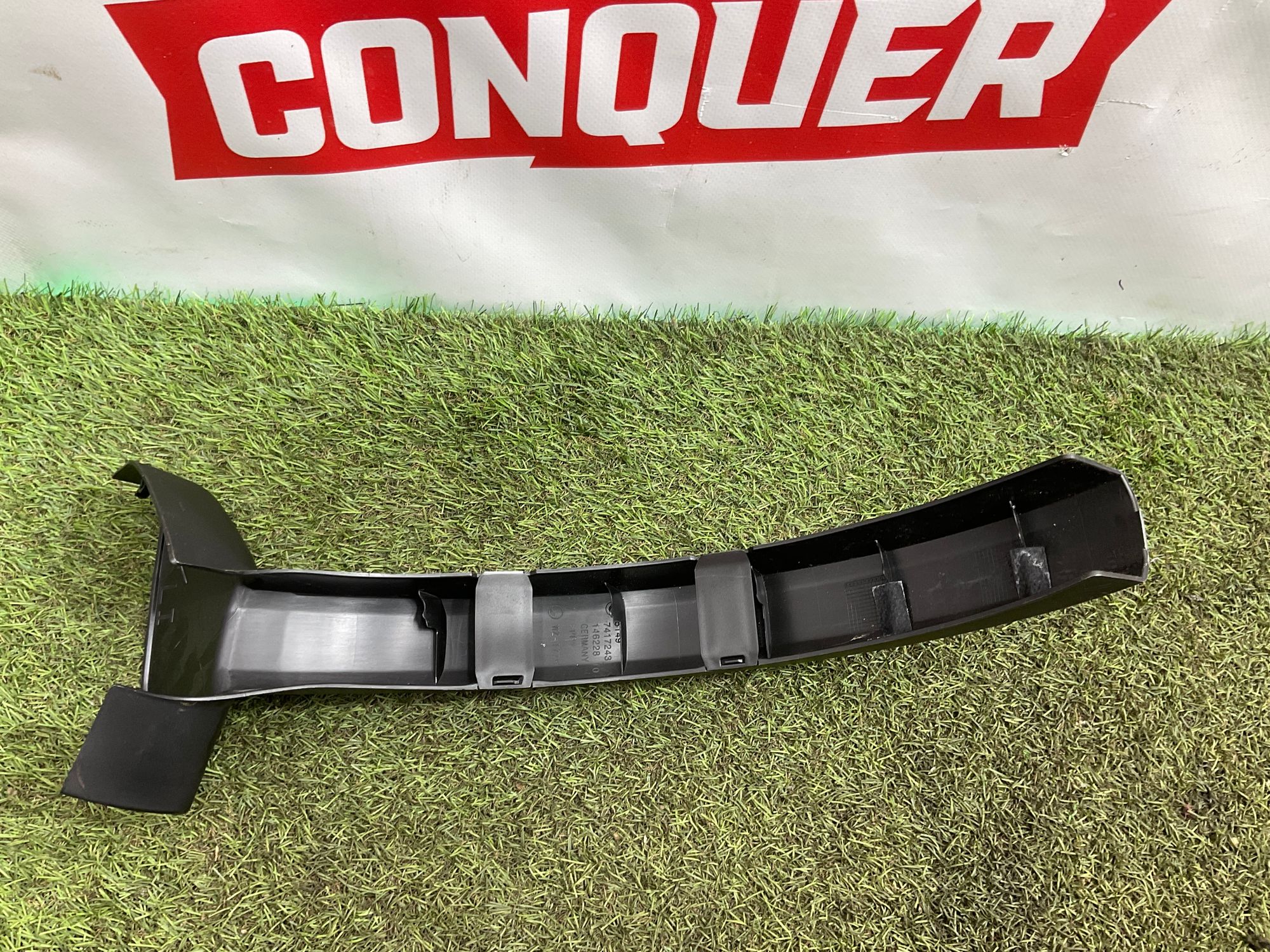 Накладка петли багажной двери левая BMW M8 F92 2019, 3000 рублей, Москва