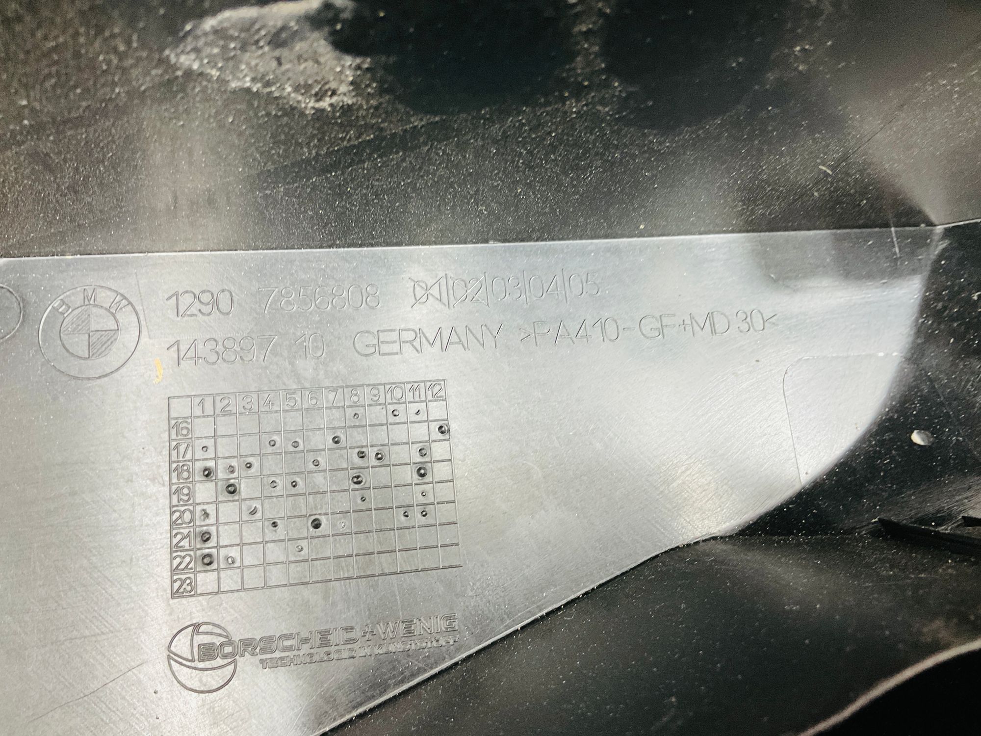 https://ycs.partsauto.market/partsauto-images/thmbs/userImages/h353NjtZg3VDP19b5HMt7LlpbQ93/part/f161dfcb-b49b-4362-8fe8-a96b54680fef_1778933475432.jpg