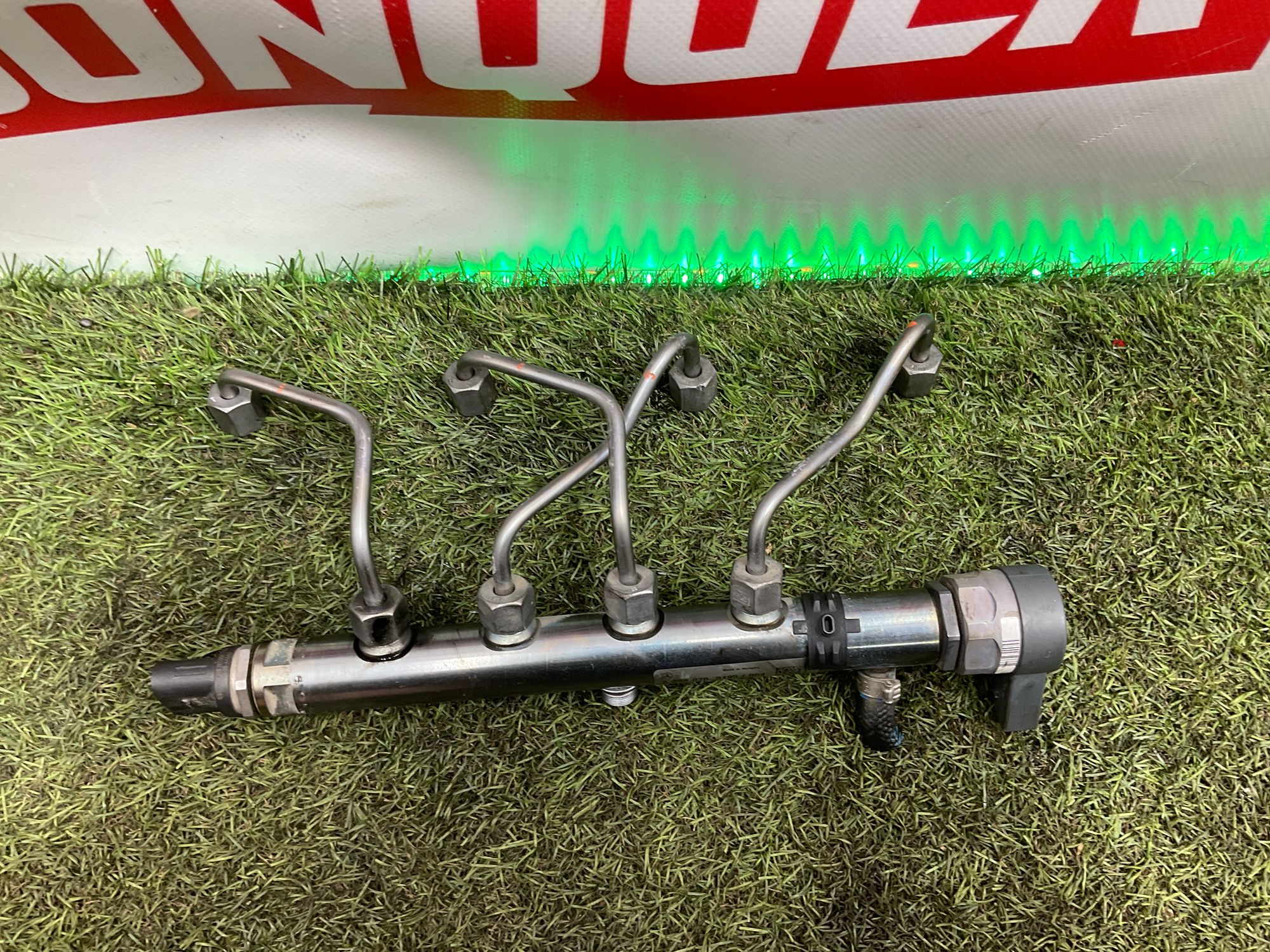 Топливная рампа 654920 Mercedes-Benz C-Класс W205/S205/C205/A205 рестайлинг (2018—2021) 2021, 11000 рублей, Москва