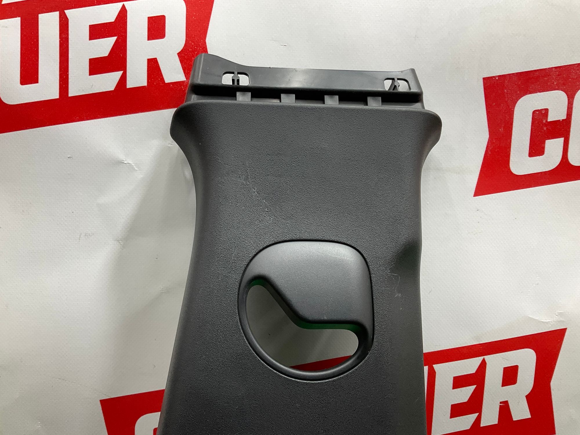 Обшивка стойки кузова правая Land Rover Defender II L663 2022, 4000 рублей, Москва