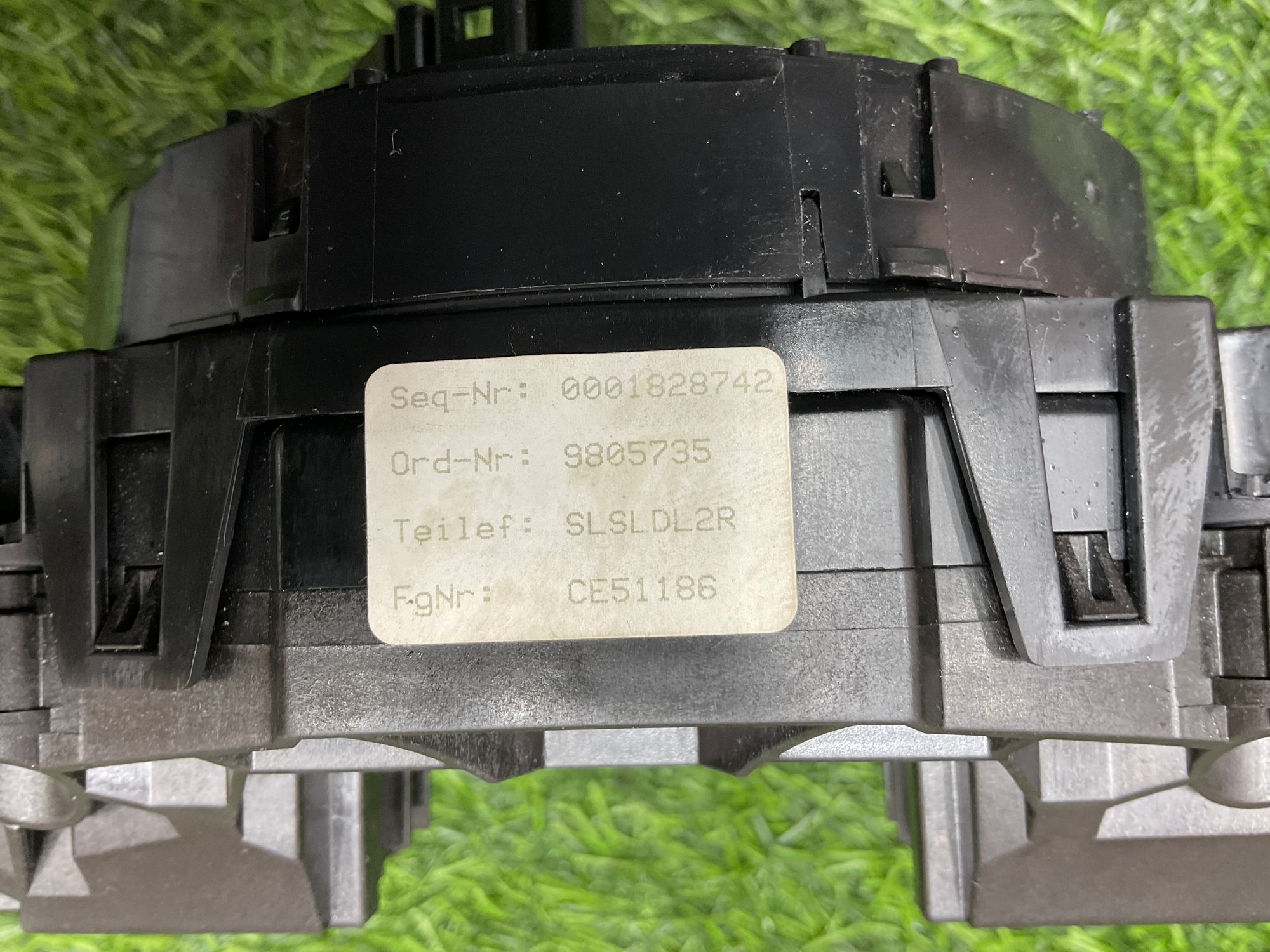 https://ycs.partsauto.market/partsauto-images/thmbs/userImages/h353NjtZg3VDP19b5HMt7LlpbQ93/part/f1e37d85-11b1-461f-bdb6-5945443692dd_1735128875302.jpg