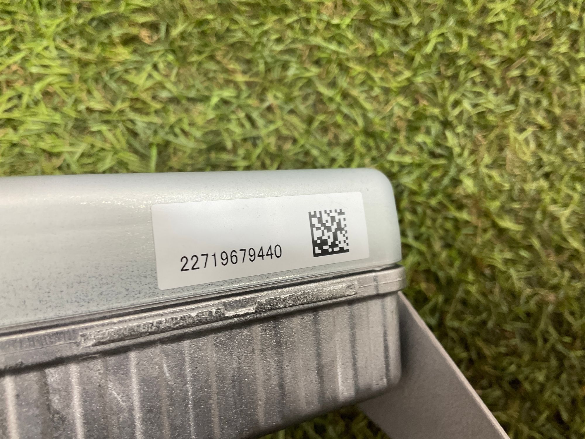 https://ycs.partsauto.market/partsauto-images/thmbs/userImages/h353NjtZg3VDP19b5HMt7LlpbQ93/part/f1eaeb8e-2ecf-4f4f-90dc-d7ad4111a983_1779804605139.jpg