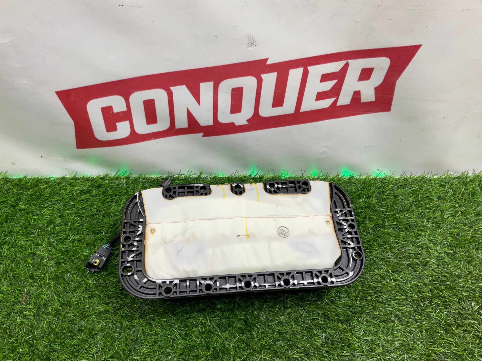 https://ycs.partsauto.market/partsauto-images/thmbs/userImages/h353NjtZg3VDP19b5HMt7LlpbQ93/part/f20f4f35-96e9-459a-90d0-36367bf73643_1734077964715.jpg
