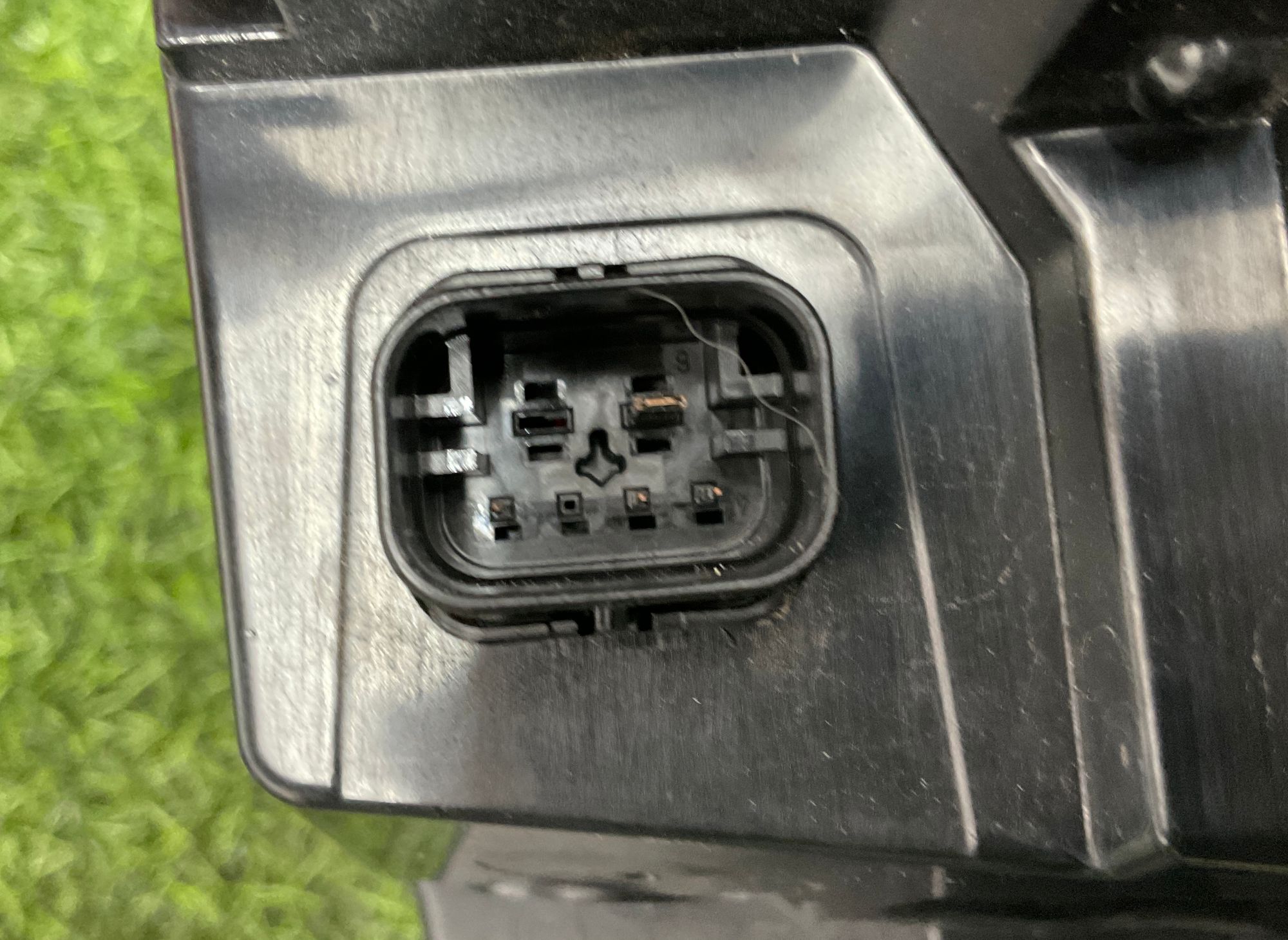 https://ycs.partsauto.market/partsauto-images/thmbs/userImages/h353NjtZg3VDP19b5HMt7LlpbQ93/part/f229c5f0-c201-47be-a190-88423bf14aea_1746437828177.jpg