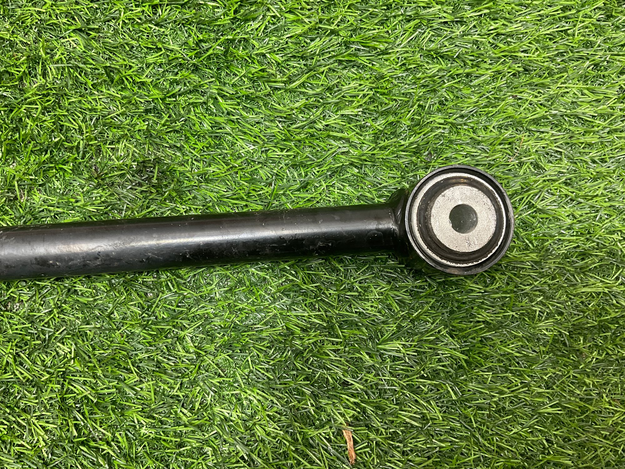 https://ycs.partsauto.market/partsauto-images/thmbs/userImages/h353NjtZg3VDP19b5HMt7LlpbQ93/part/f233eb96-cf55-4cdc-a746-42fc9917630a_1733824889397.jpg
