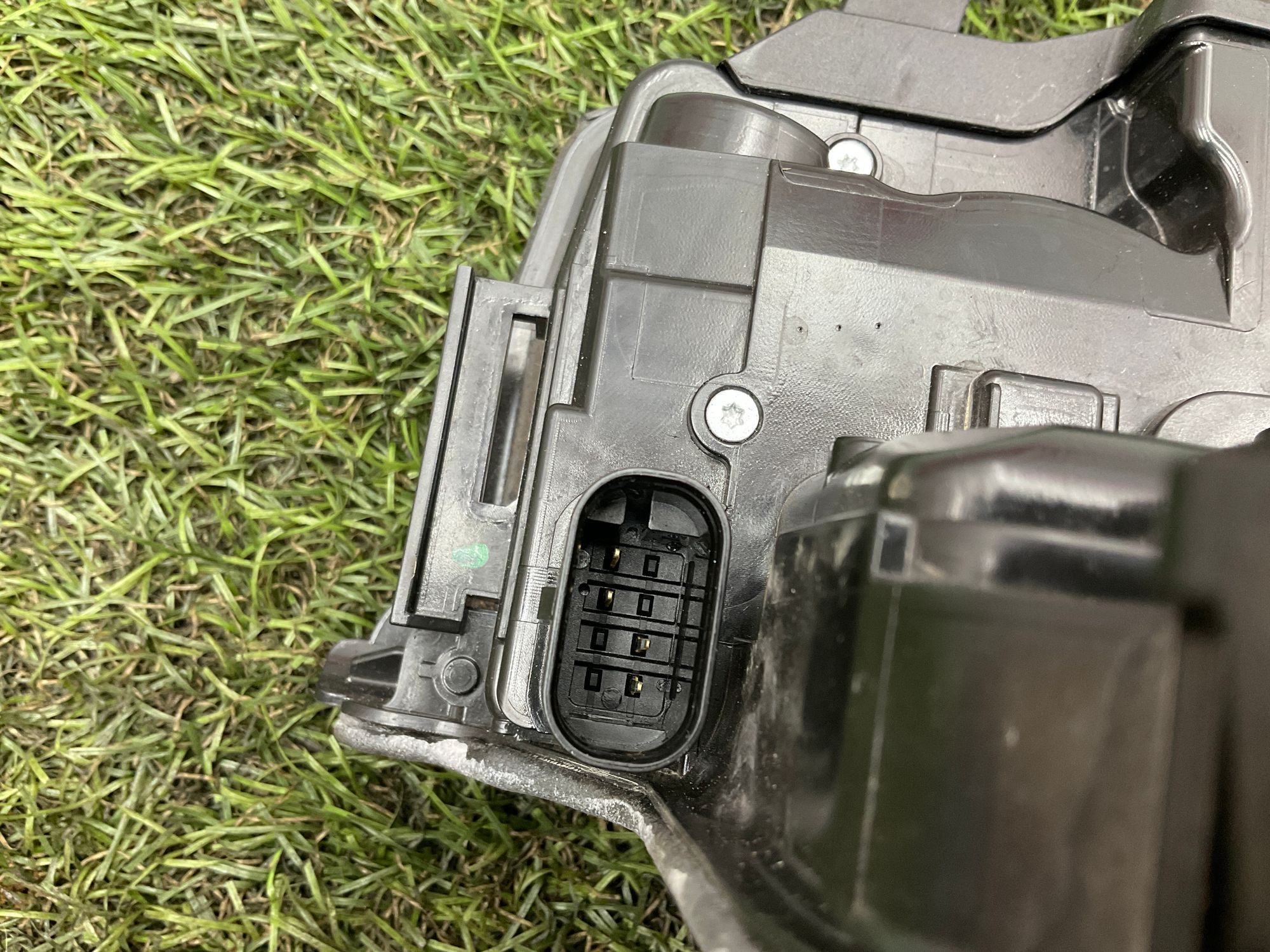 Замок задней двери левый BMW M5, F90 рестайлинг 2022, 25000 рублей, Москва