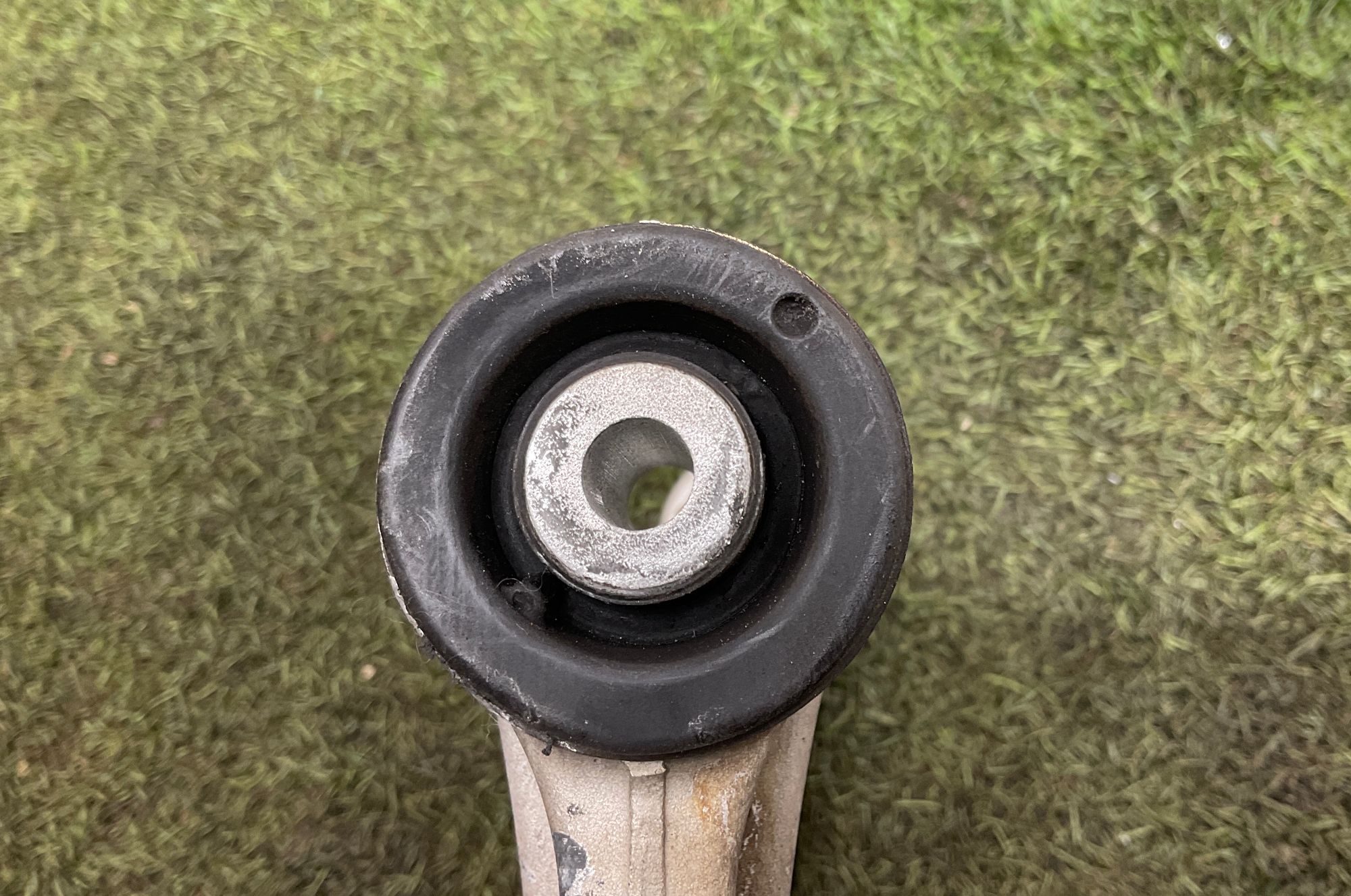 Рычаг передней подвески левый верхний BMW M8, F91/F92/F93 2019, 15000 рублей, Москва