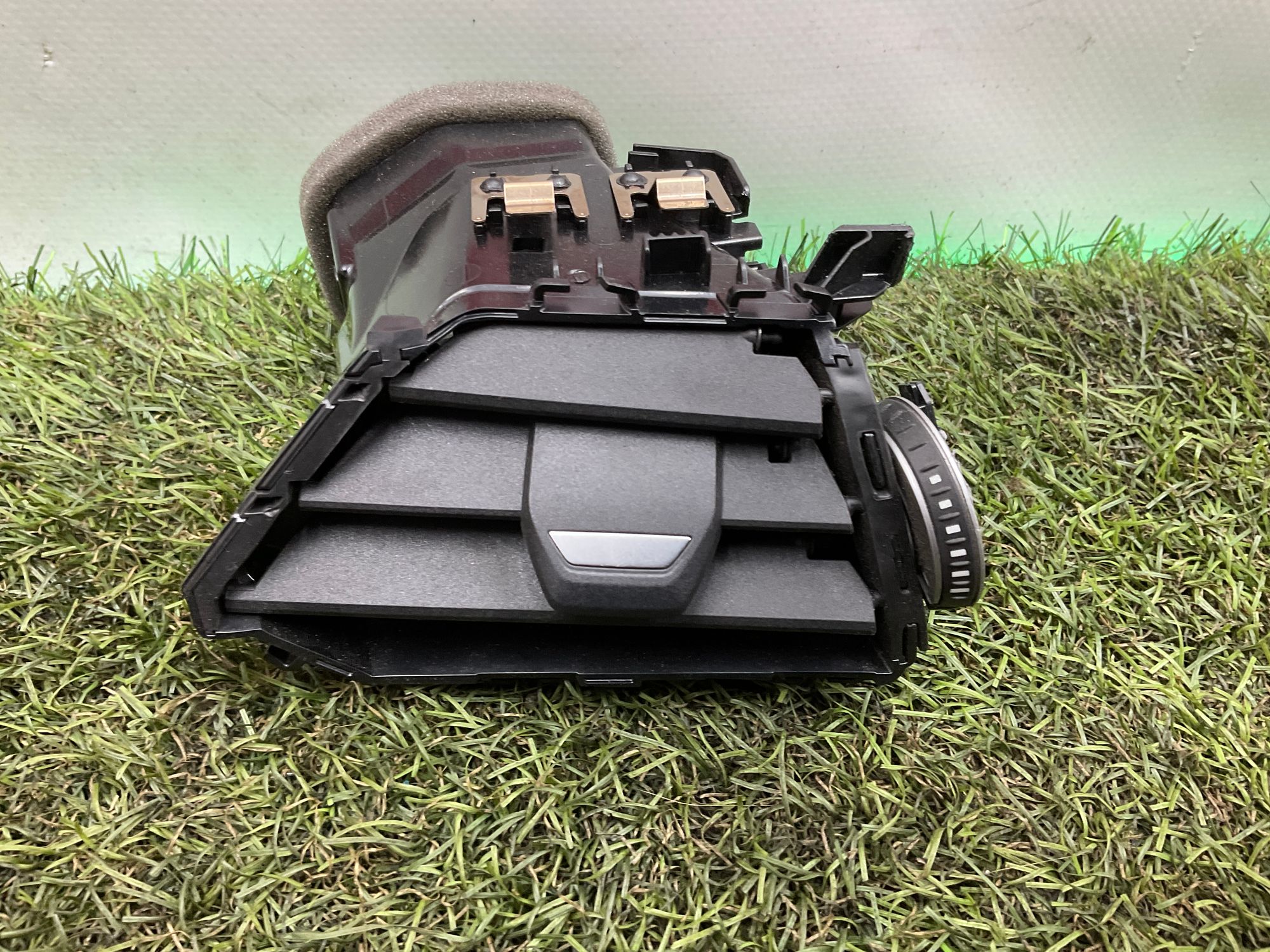 Дефлектор торпеды правый BMW M3, G80 2023, 3000 рублей, Москва