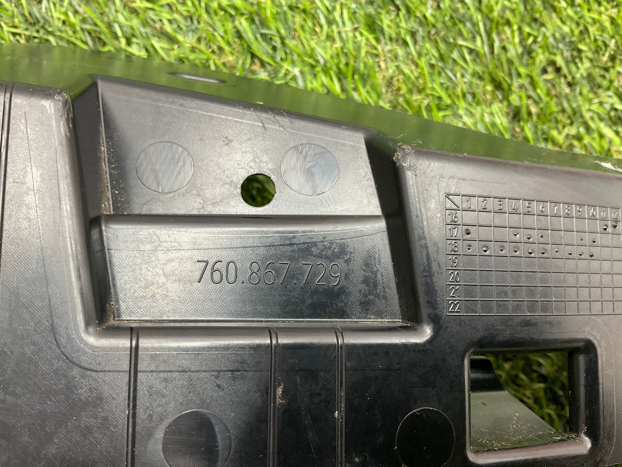 https://ycs.partsauto.market/partsauto-images/thmbs/userImages/h353NjtZg3VDP19b5HMt7LlpbQ93/part/f35144e1-68f0-48a5-8392-3209b62c1604_1785851825206.jpg