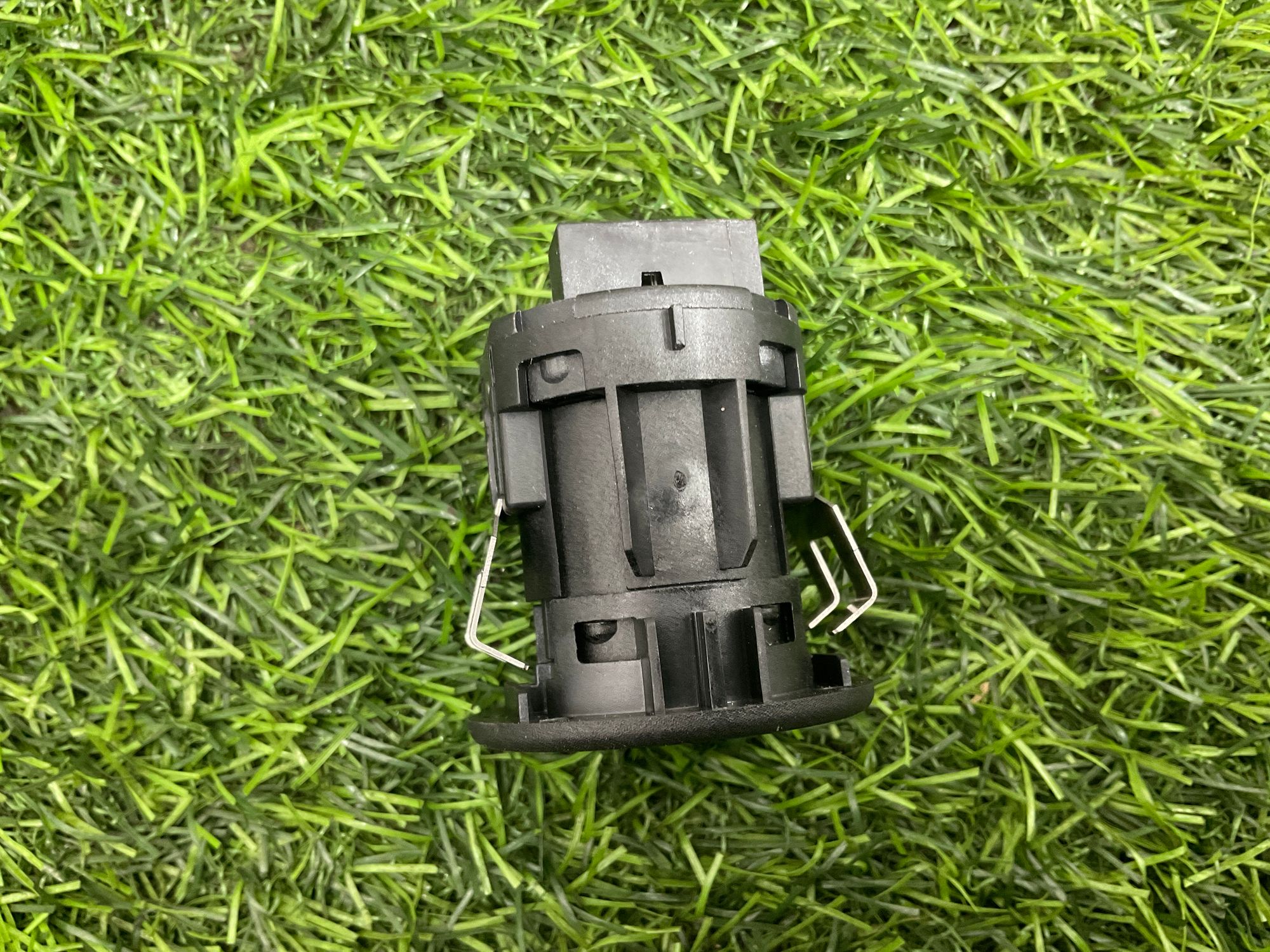 https://ycs.partsauto.market/partsauto-images/thmbs/userImages/h353NjtZg3VDP19b5HMt7LlpbQ93/part/f38163e6-7a67-46b9-9eb1-20e5a1a7ae71_1742368940685.jpg