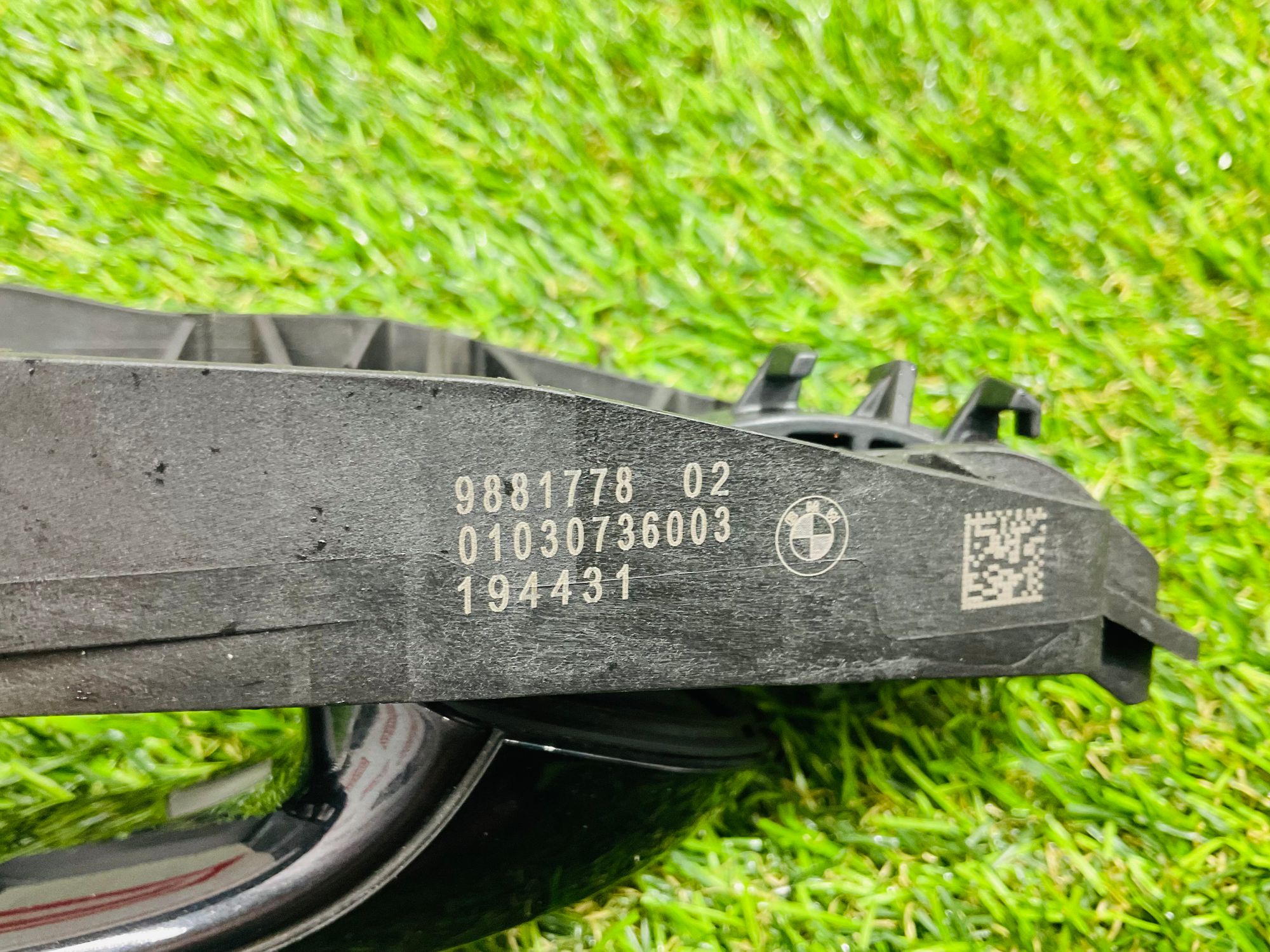 https://ycs.partsauto.market/partsauto-images/thmbs/userImages/h353NjtZg3VDP19b5HMt7LlpbQ93/part/f3a699a4-15af-4abe-9a42-b154a52142ec_1781517319263.jpg