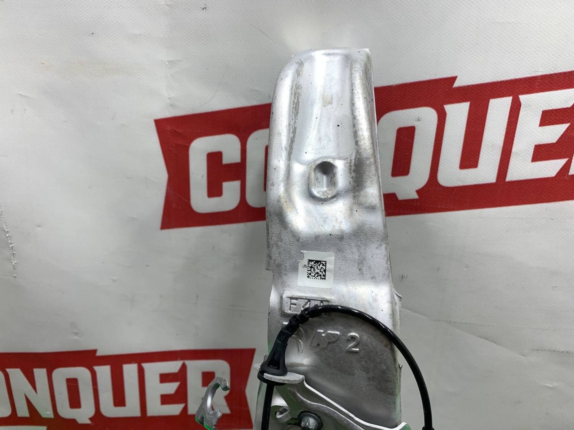 https://ycs.partsauto.market/partsauto-images/thmbs/userImages/h353NjtZg3VDP19b5HMt7LlpbQ93/part/f3f1e93d-9608-4702-95fb-02e18124f07a_1726133217280.jpg