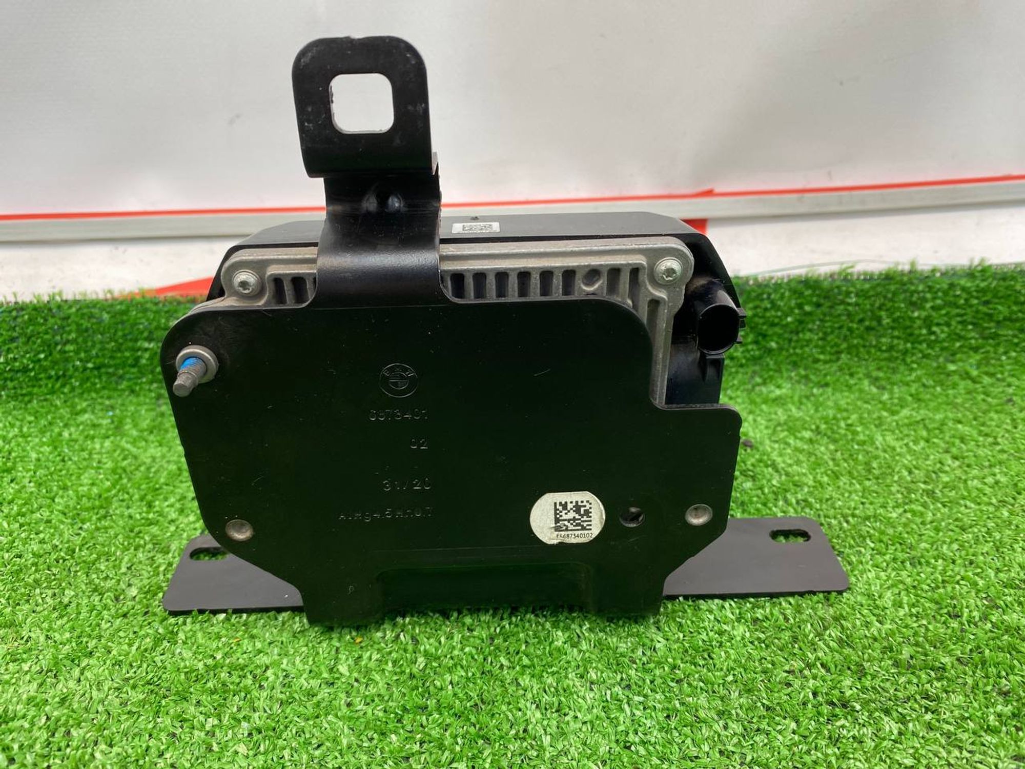 https://ycs.partsauto.market/partsauto-images/thmbs/userImages/h353NjtZg3VDP19b5HMt7LlpbQ93/part/f432f7f6-70ed-4ef7-81c7-303289b54e0a_1745500223983.jpg