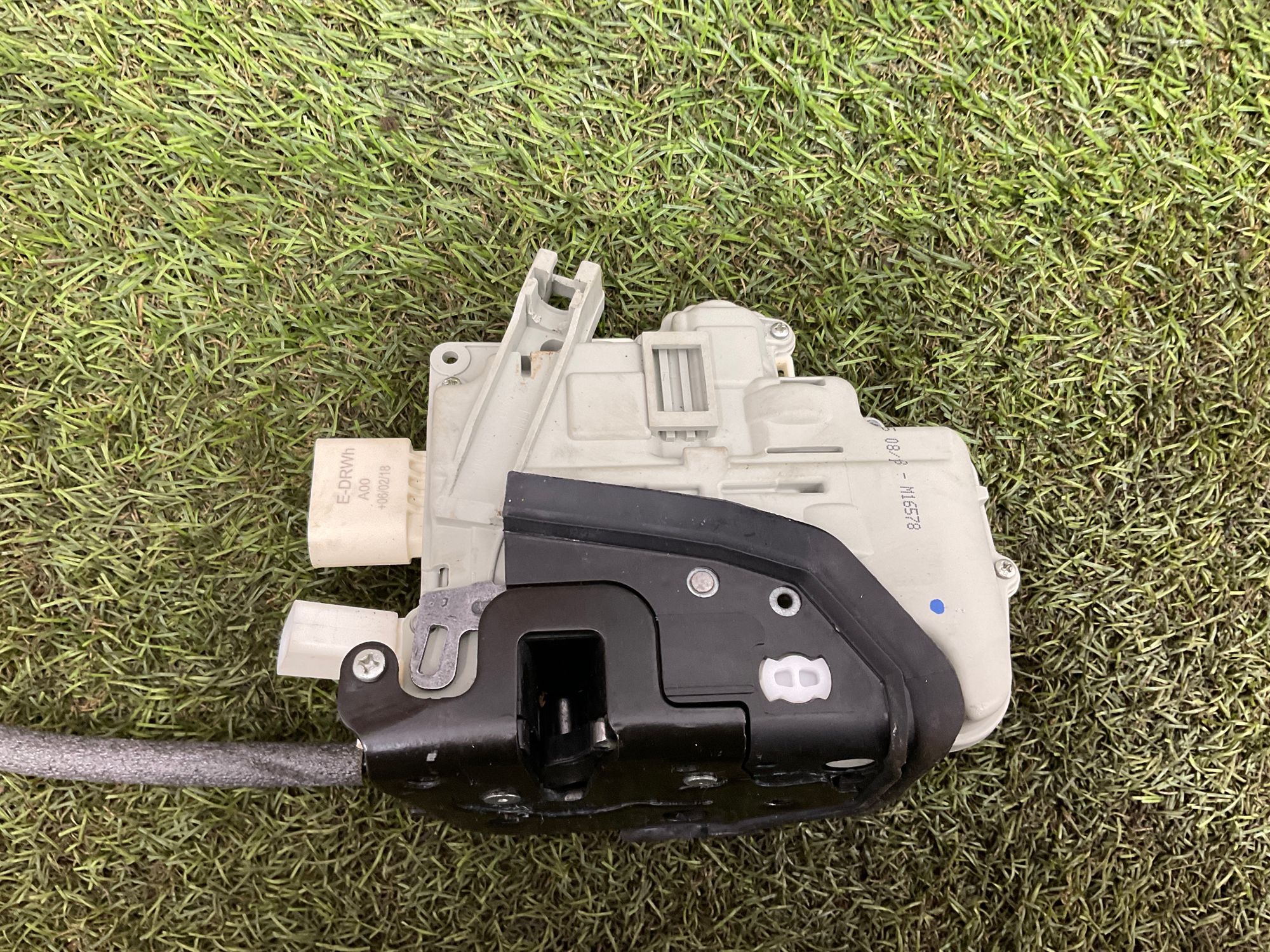 Замок двери правой передней Porsche 911 GT3 991 Рестайлинг 2018, 10000 рублей, Москва