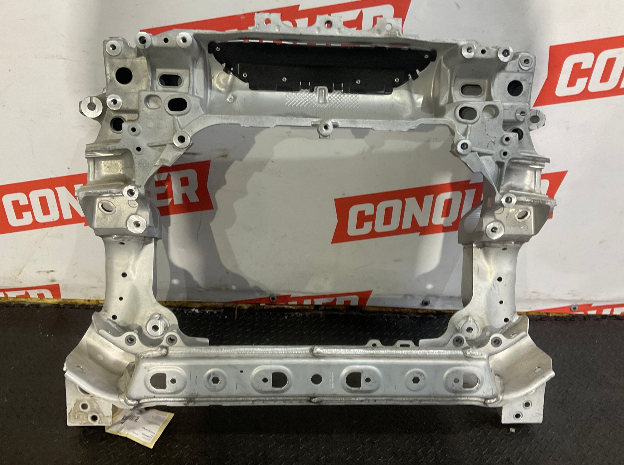 Подрамник передний Mercedes-Benz W223 M177, 380000 рублей, Москва