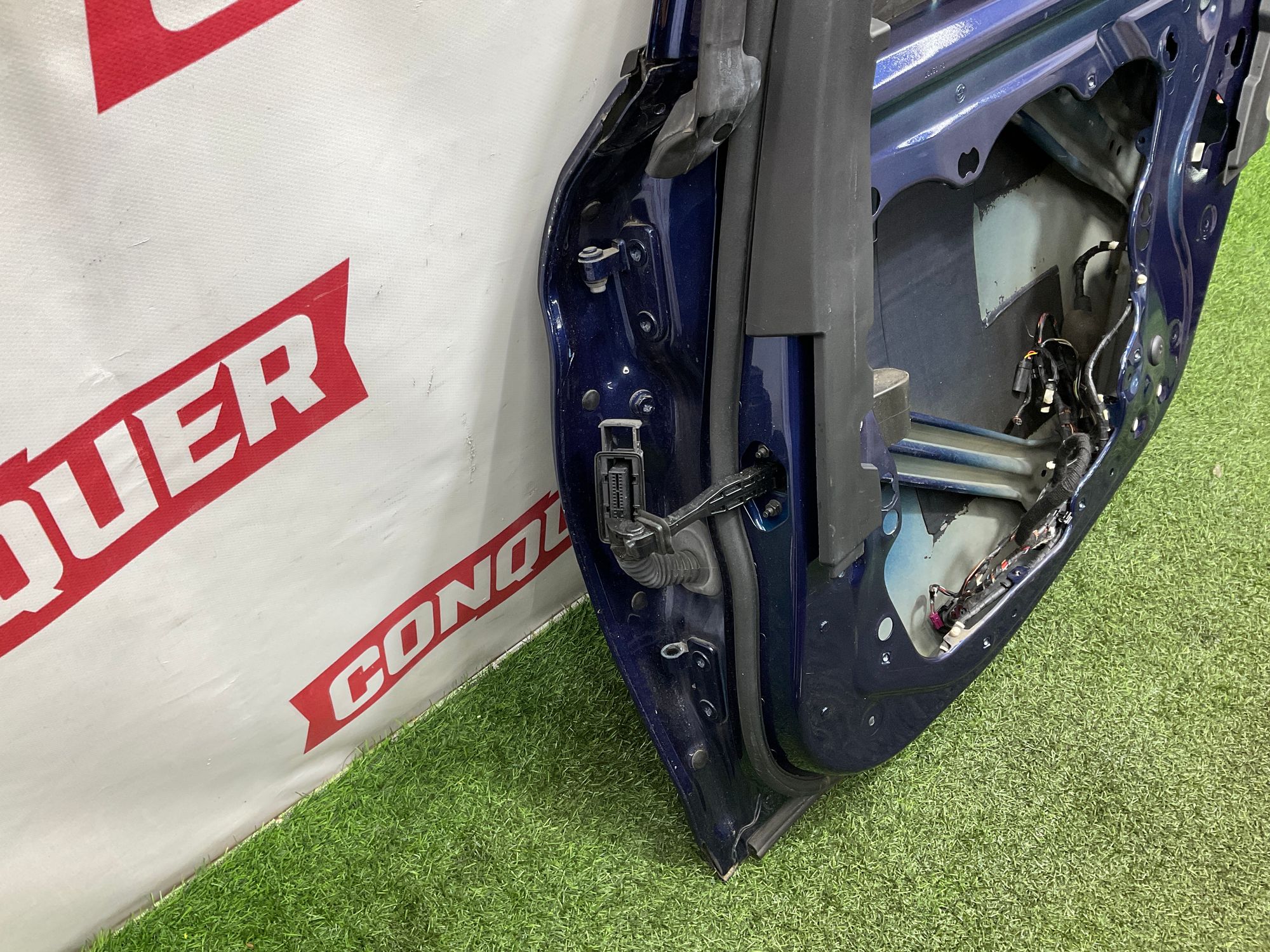 https://ycs.partsauto.market/partsauto-images/thmbs/userImages/h353NjtZg3VDP19b5HMt7LlpbQ93/part/f497ef56-f7fb-4c93-8f08-776a1d2cdab1_1738222084218.jpg