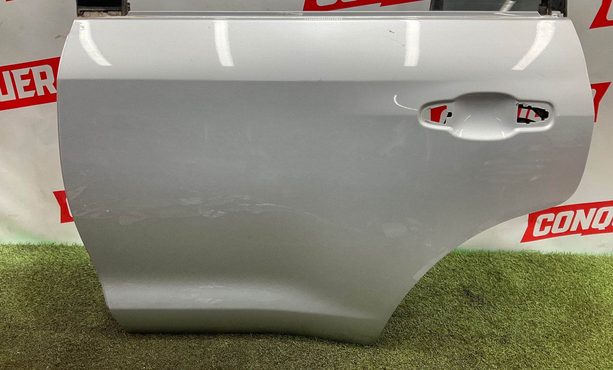 Дверь задняя левая Toyota Land Cruiser 200 рестайлинг 2 (2015—2023) 2017, 70000 рублей, Москва