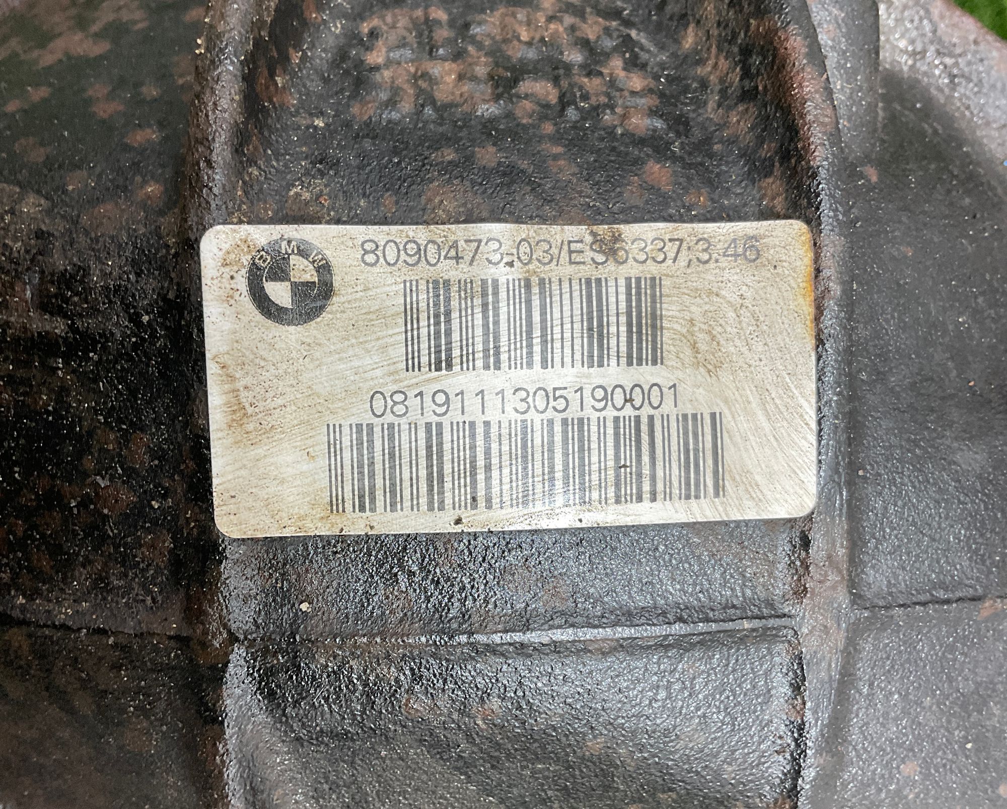 https://ycs.partsauto.market/partsauto-images/thmbs/userImages/h353NjtZg3VDP19b5HMt7LlpbQ93/part/f56314df-0007-44f2-b351-a7f48096a588_1736867112453.jpg