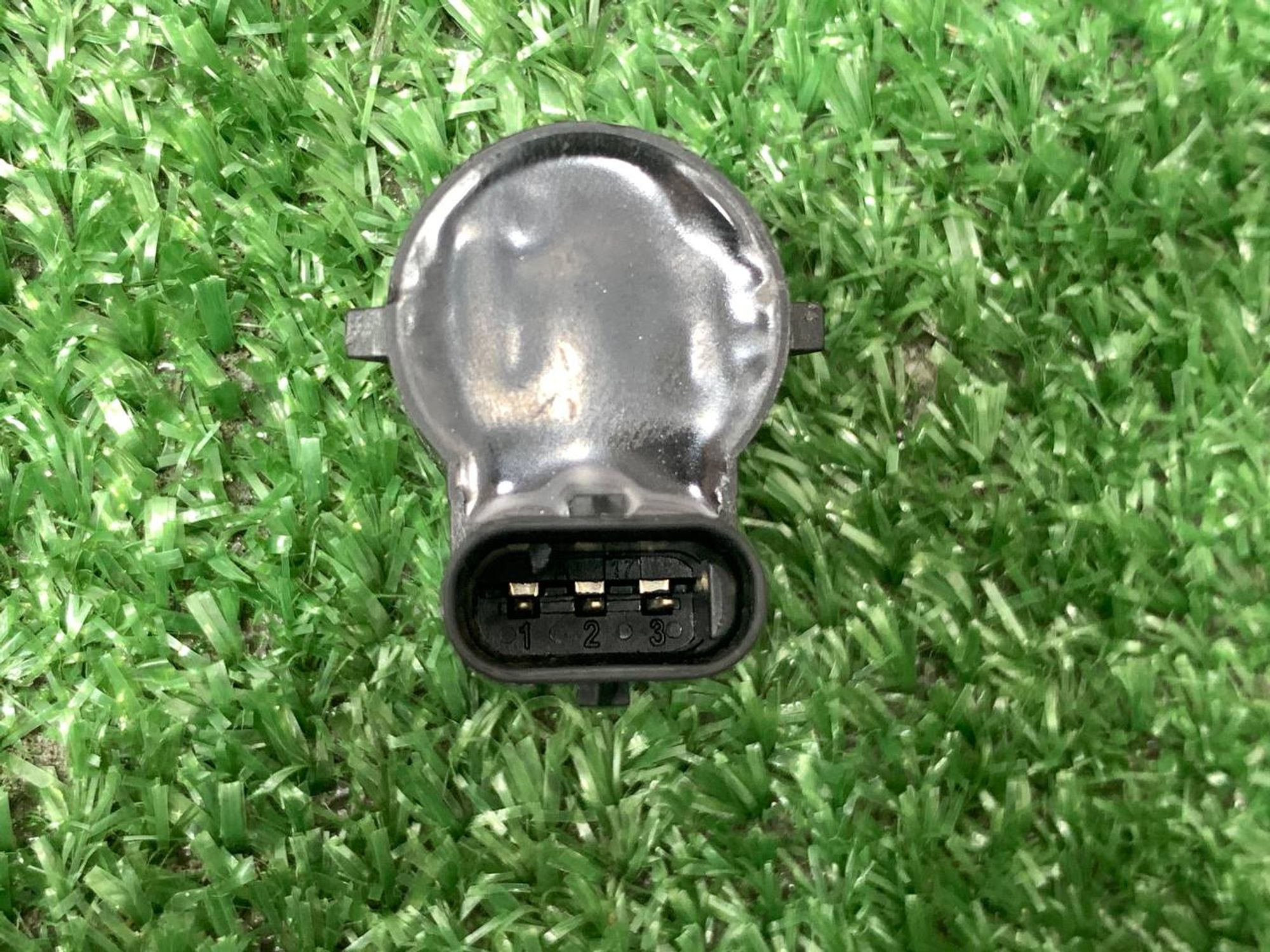 https://ycs.partsauto.market/partsauto-images/thmbs/userImages/h353NjtZg3VDP19b5HMt7LlpbQ93/part/f59fe3a6-44a0-48fb-840d-393d6e2e9e3b_1729334638055.jpg