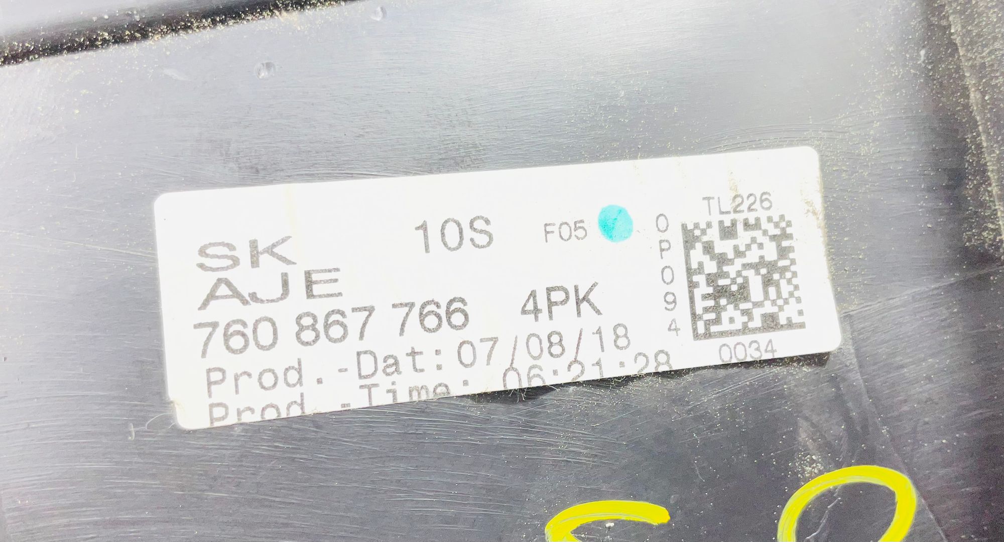 https://ycs.partsauto.market/partsauto-images/thmbs/userImages/h353NjtZg3VDP19b5HMt7LlpbQ93/part/f62c1db0-ea5c-4b46-936a-e2bb7d893483_1785935865882.jpg