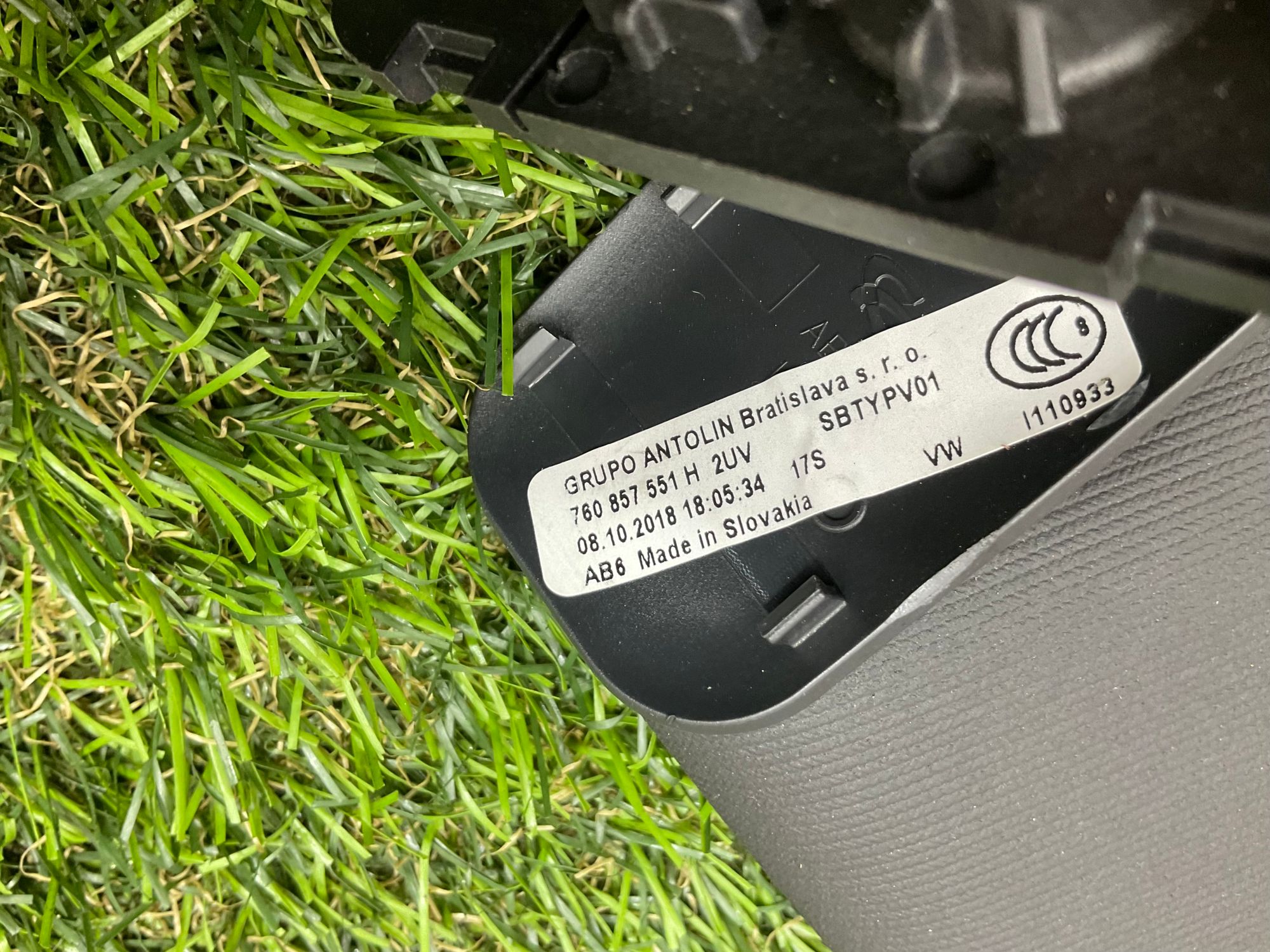 https://ycs.partsauto.market/partsauto-images/thmbs/userImages/h353NjtZg3VDP19b5HMt7LlpbQ93/part/f6371344-66d4-4809-9449-2ff28f235957_1785851585548.jpg