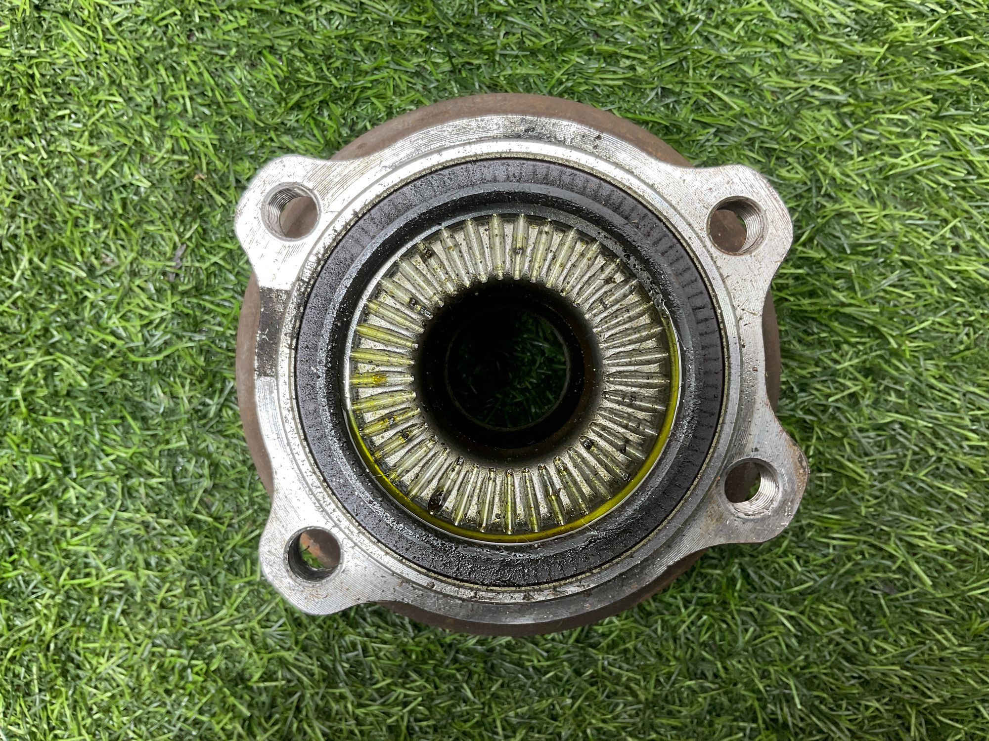 https://ycs.partsauto.market/partsauto-images/thmbs/userImages/h353NjtZg3VDP19b5HMt7LlpbQ93/part/f6443caa-4ecf-416f-bcfb-c02d98e5ff51_1737559456819.jpg