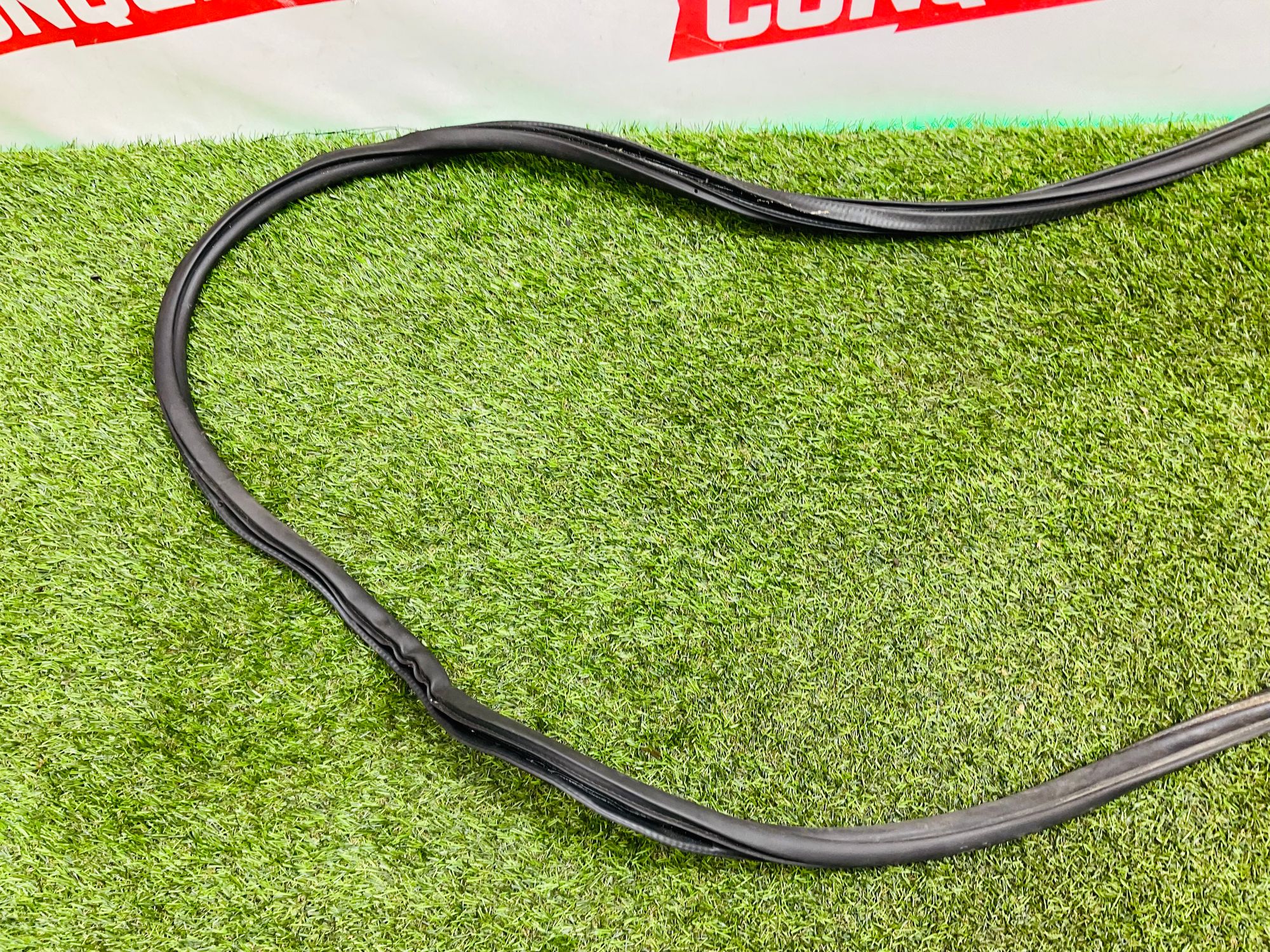 https://ycs.partsauto.market/partsauto-images/thmbs/userImages/h353NjtZg3VDP19b5HMt7LlpbQ93/part/f686b583-5be2-4878-815c-b690a932d5bc_1785758205234.jpg