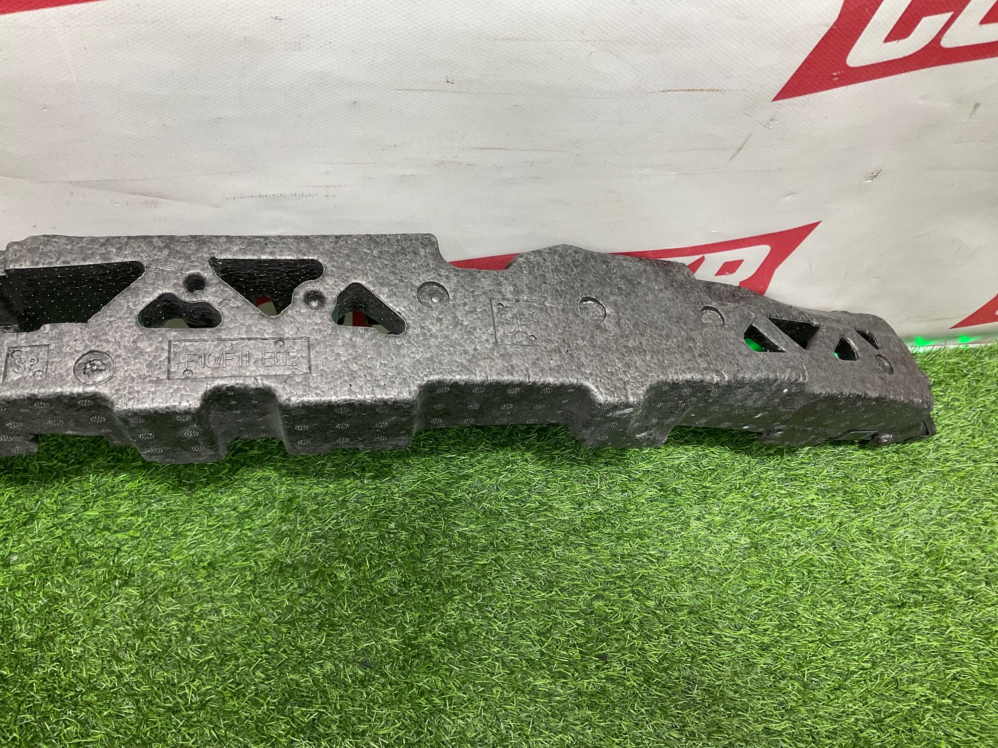 https://ycs.partsauto.market/partsauto-images/thmbs/userImages/h353NjtZg3VDP19b5HMt7LlpbQ93/part/f6e9a30c-a151-4b3b-b306-6ad61a93f230_1735045600784.jpg