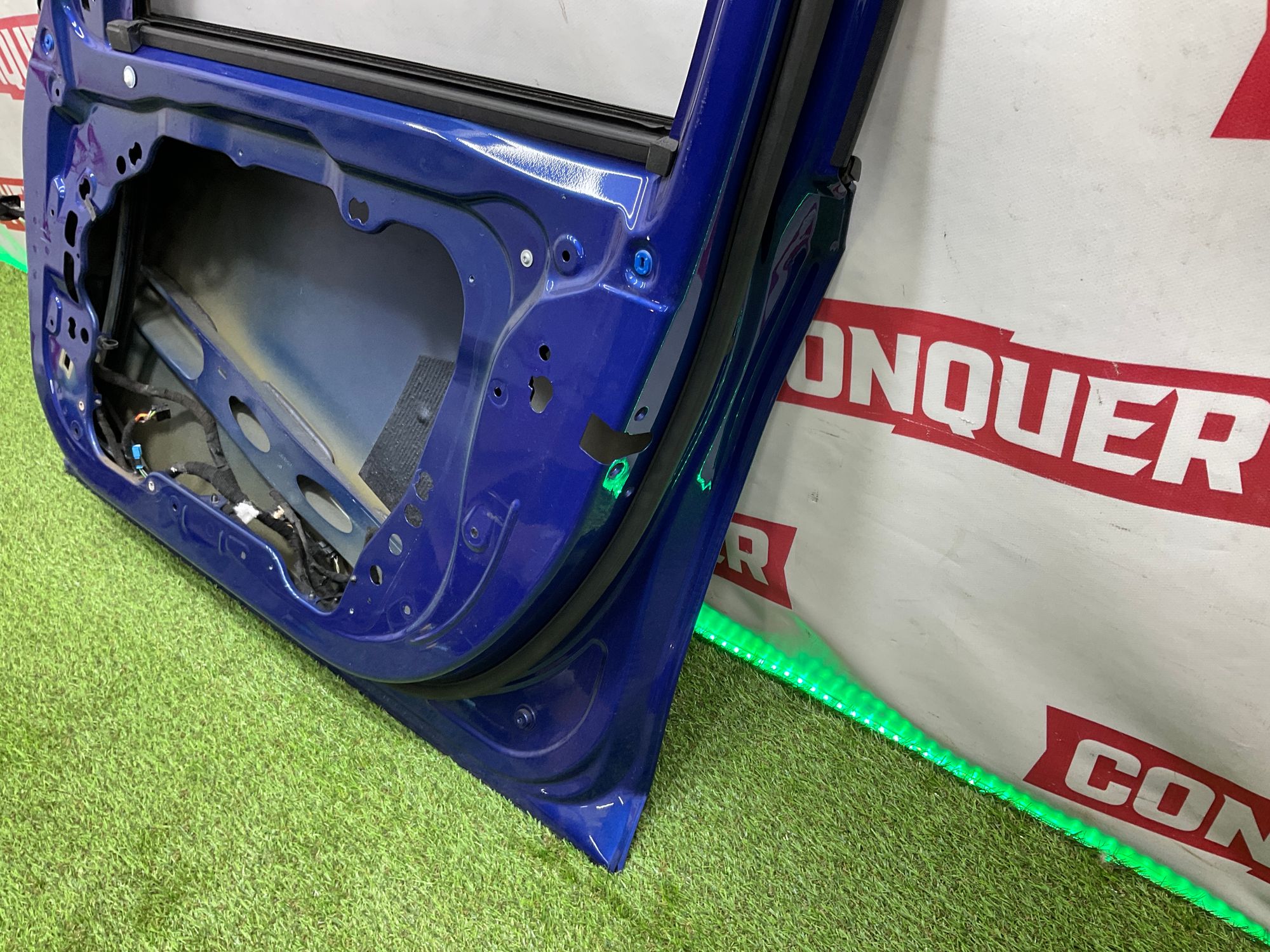 https://ycs.partsauto.market/partsauto-images/thmbs/userImages/h353NjtZg3VDP19b5HMt7LlpbQ93/part/f71676e8-90b6-4574-af28-dd7be571736d_1746870050739.jpg