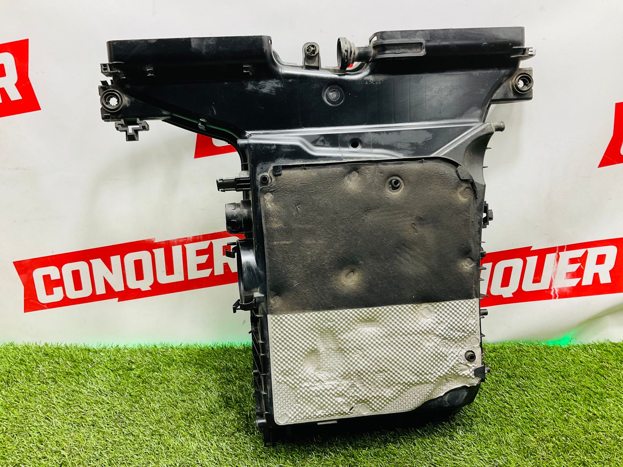 https://ycs.partsauto.market/partsauto-images/thmbs/userImages/h353NjtZg3VDP19b5HMt7LlpbQ93/part/f726b8af-1d55-491a-ba28-ff4b95d31eff_1786022560055.jpg