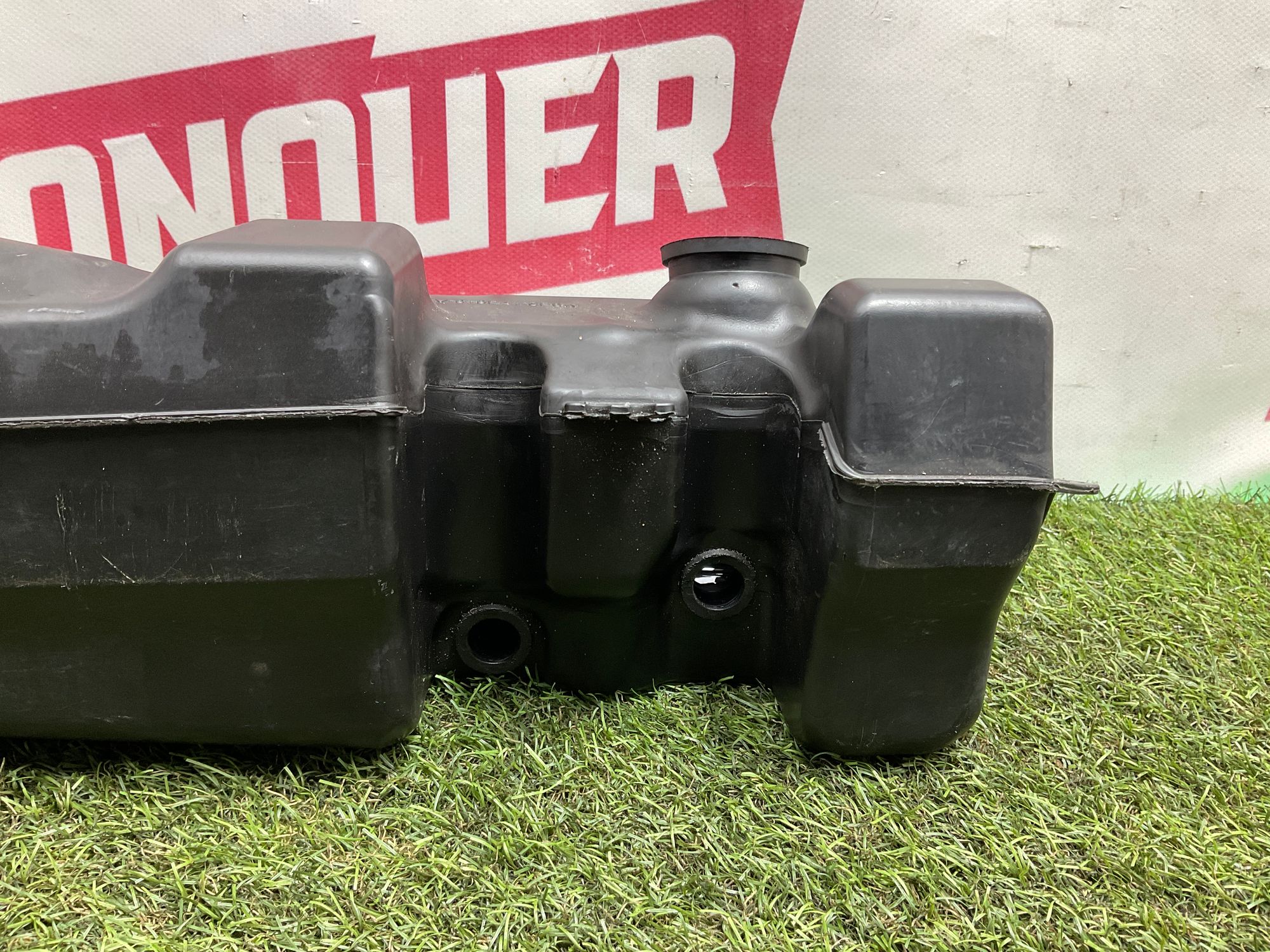 Бачок стеклоомывателя Land Rover Defender, II, 15000 рублей, Москва