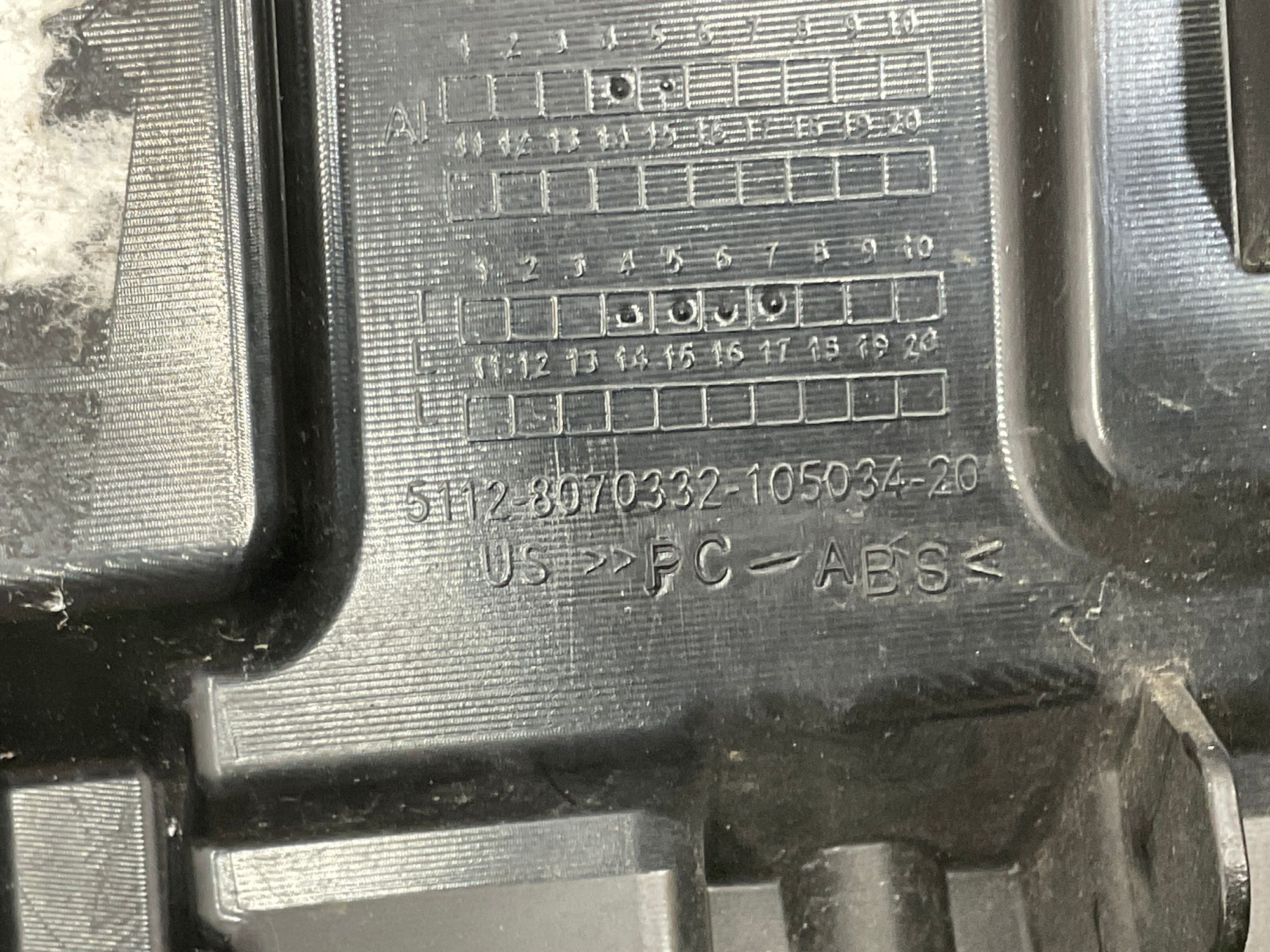 https://ycs.partsauto.market/partsauto-images/thmbs/userImages/h353NjtZg3VDP19b5HMt7LlpbQ93/part/f7600567-9642-4ea4-adec-031e800d5595_1734680456008.jpg