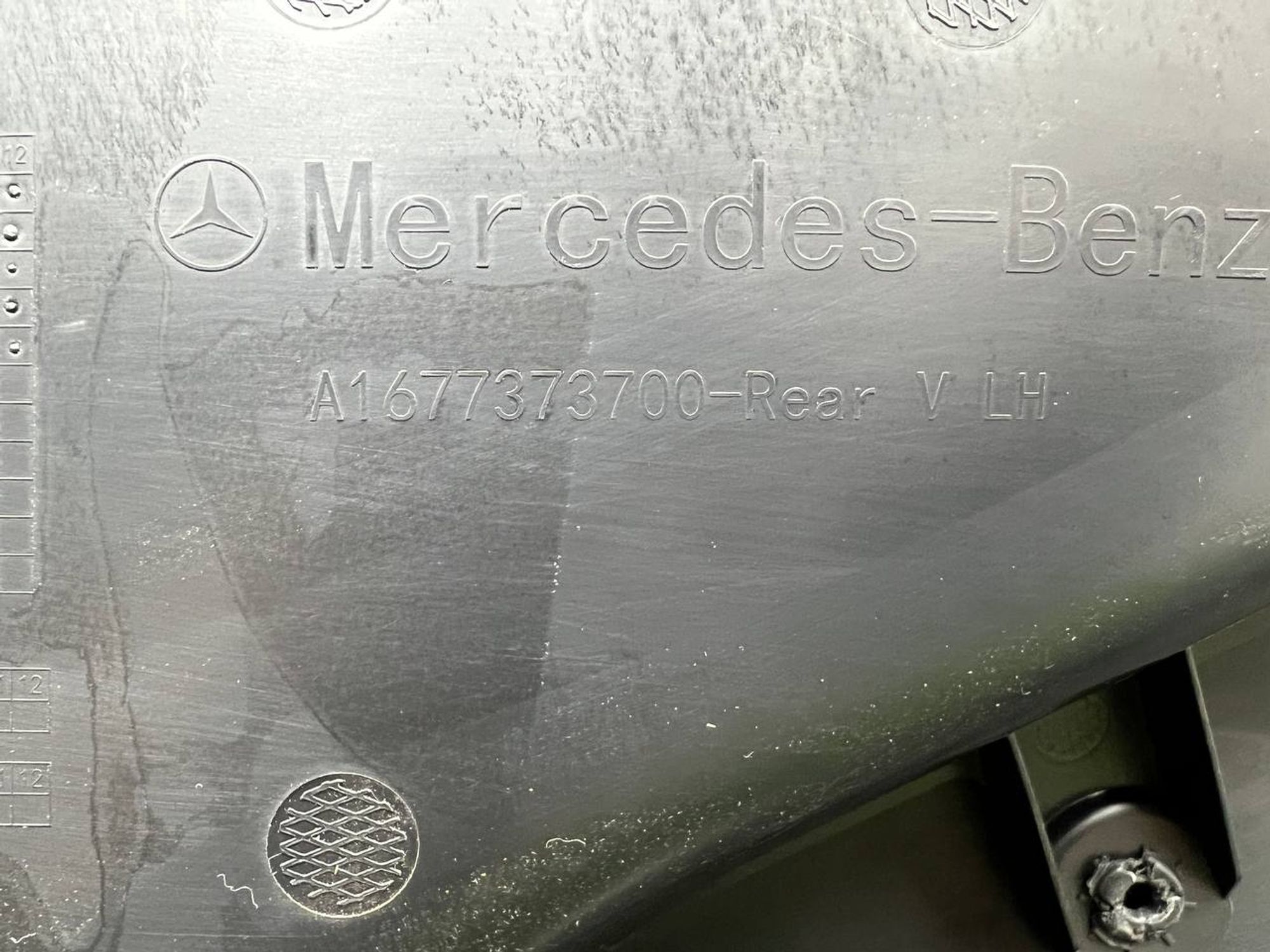 https://ycs.partsauto.market/partsauto-images/thmbs/userImages/h353NjtZg3VDP19b5HMt7LlpbQ93/part/f791f689-72d7-4c37-a3ea-5b1aea98d568_1731405671541.jpg