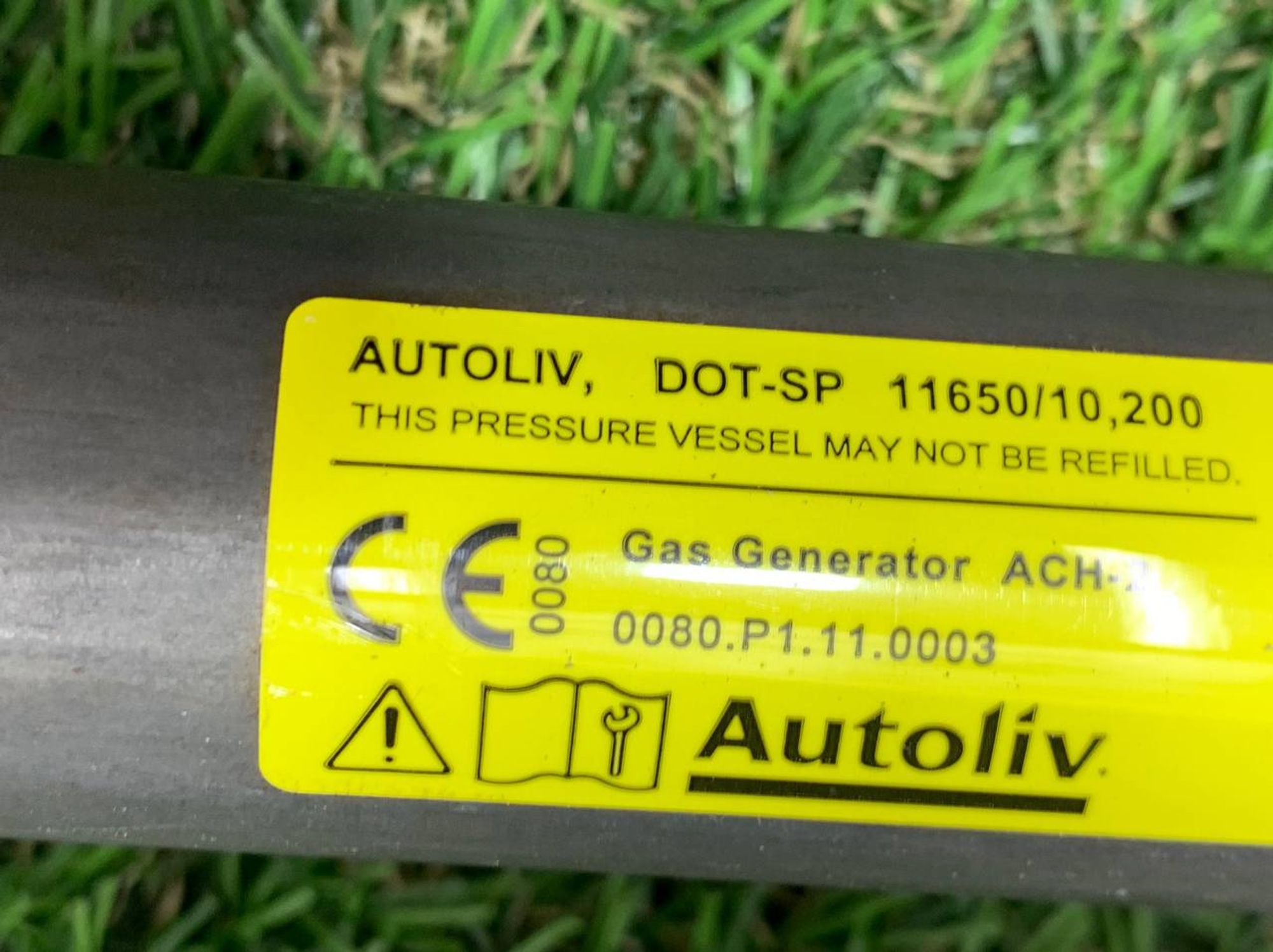 https://ycs.partsauto.market/partsauto-images/thmbs/userImages/h353NjtZg3VDP19b5HMt7LlpbQ93/part/f801c601-543e-44de-9d9e-a1bbe4c5cb3e_1716277930592.jpg