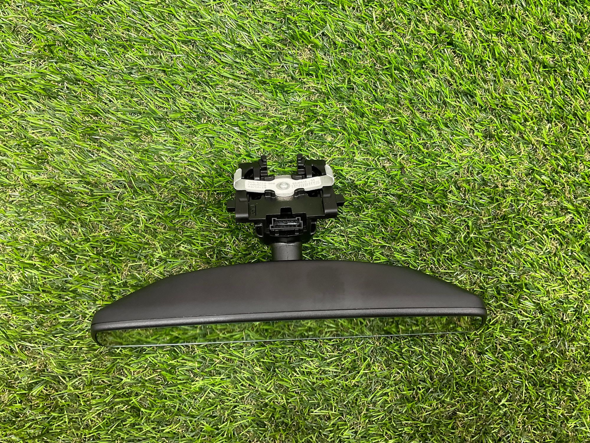 https://ycs.partsauto.market/partsauto-images/thmbs/userImages/h353NjtZg3VDP19b5HMt7LlpbQ93/part/f813b13d-ef0e-44eb-90d2-47632922c882_1781522618701.jpg