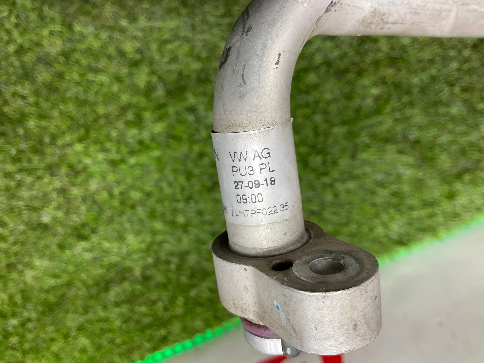 https://ycs.partsauto.market/partsauto-images/thmbs/userImages/h353NjtZg3VDP19b5HMt7LlpbQ93/part/f84cf310-c438-4d41-a155-c4f1bdefe6cd_1786792510161.jpg