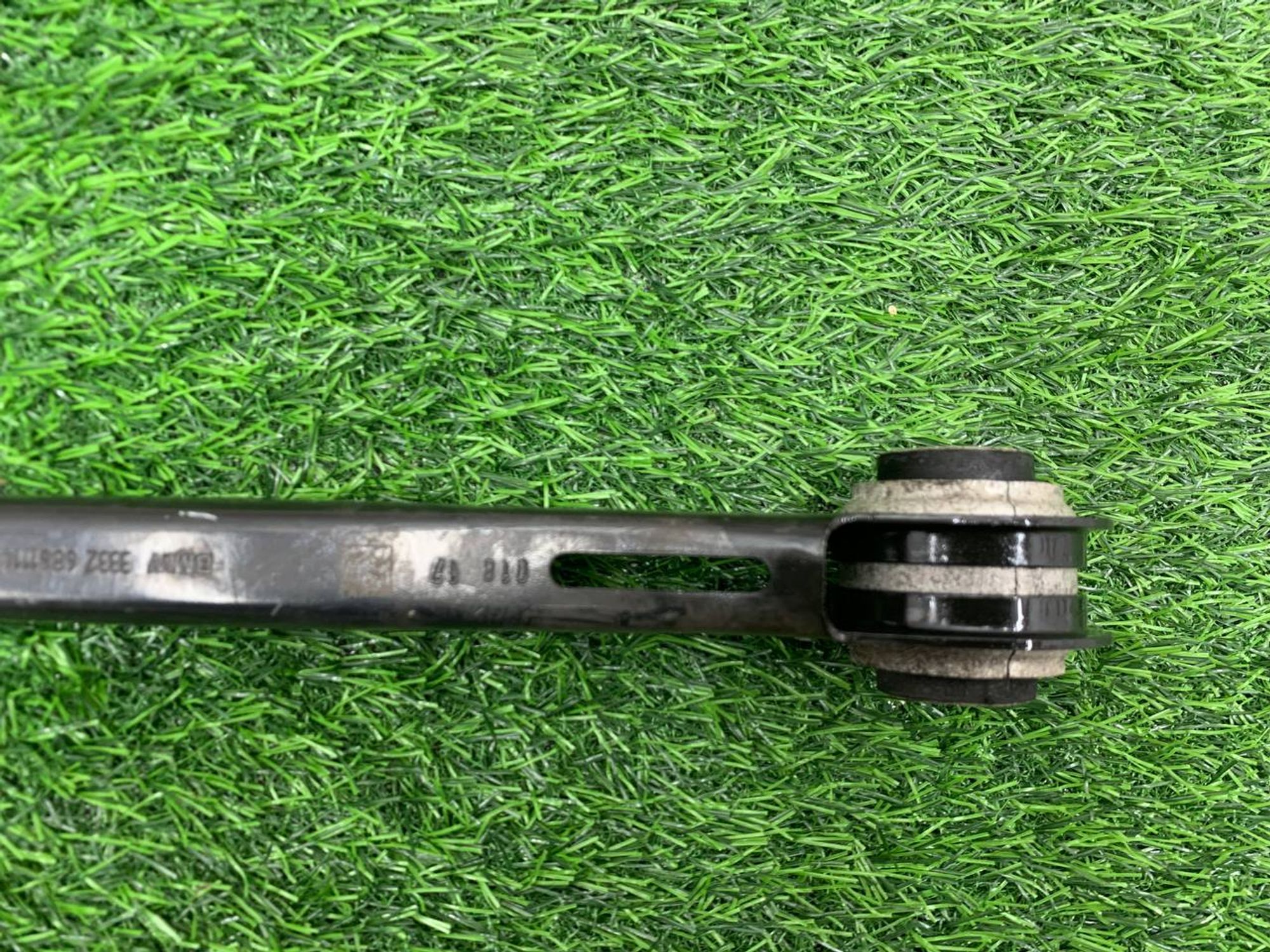 https://ycs.partsauto.market/partsauto-images/thmbs/userImages/h353NjtZg3VDP19b5HMt7LlpbQ93/part/f8cd1f3b-234f-4472-a975-224acf413bb8_1732621280780.jpg