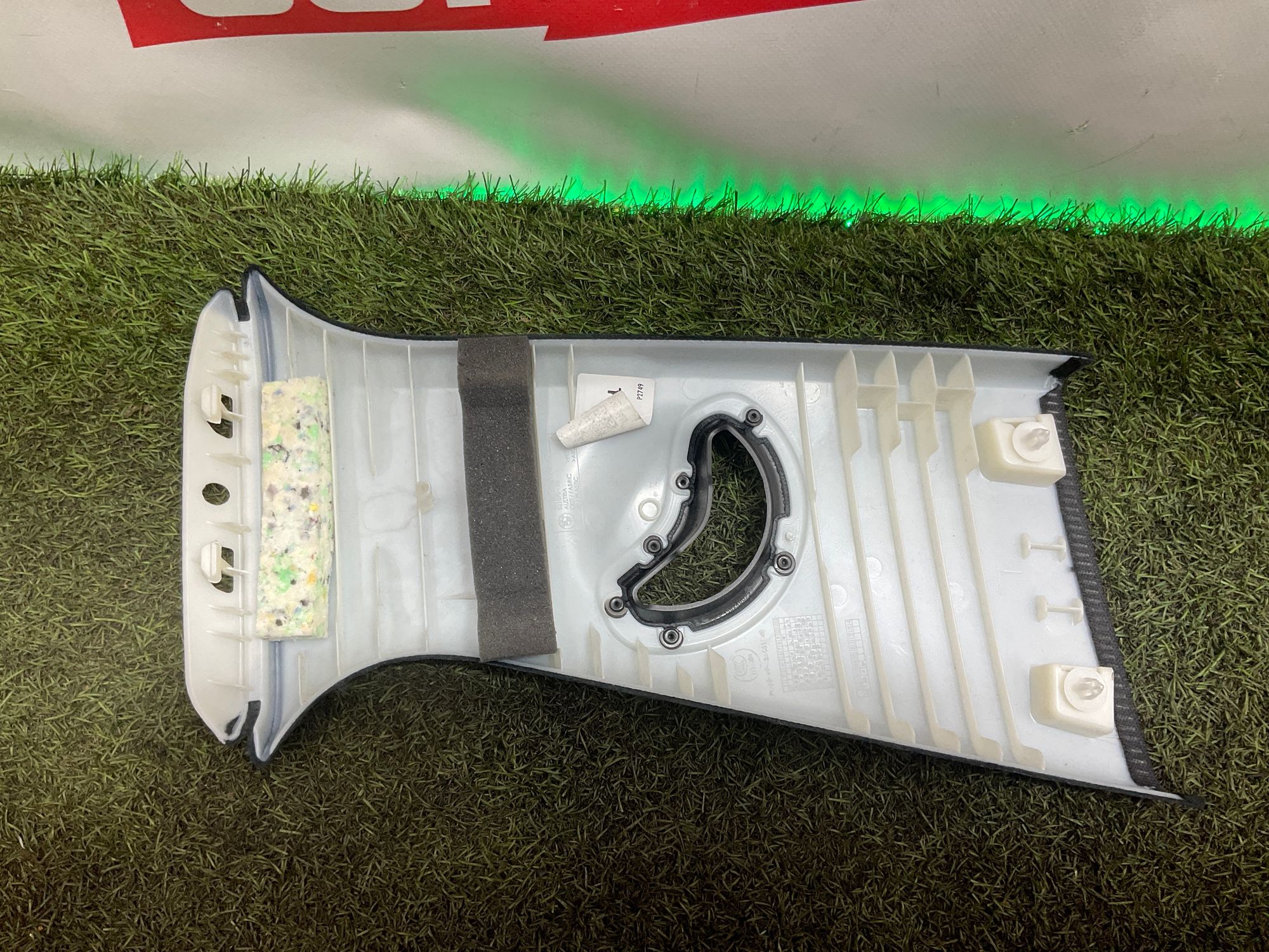 Накладка центральной стойки левая BMW M3, G80 2023, 1500 рублей, Москва