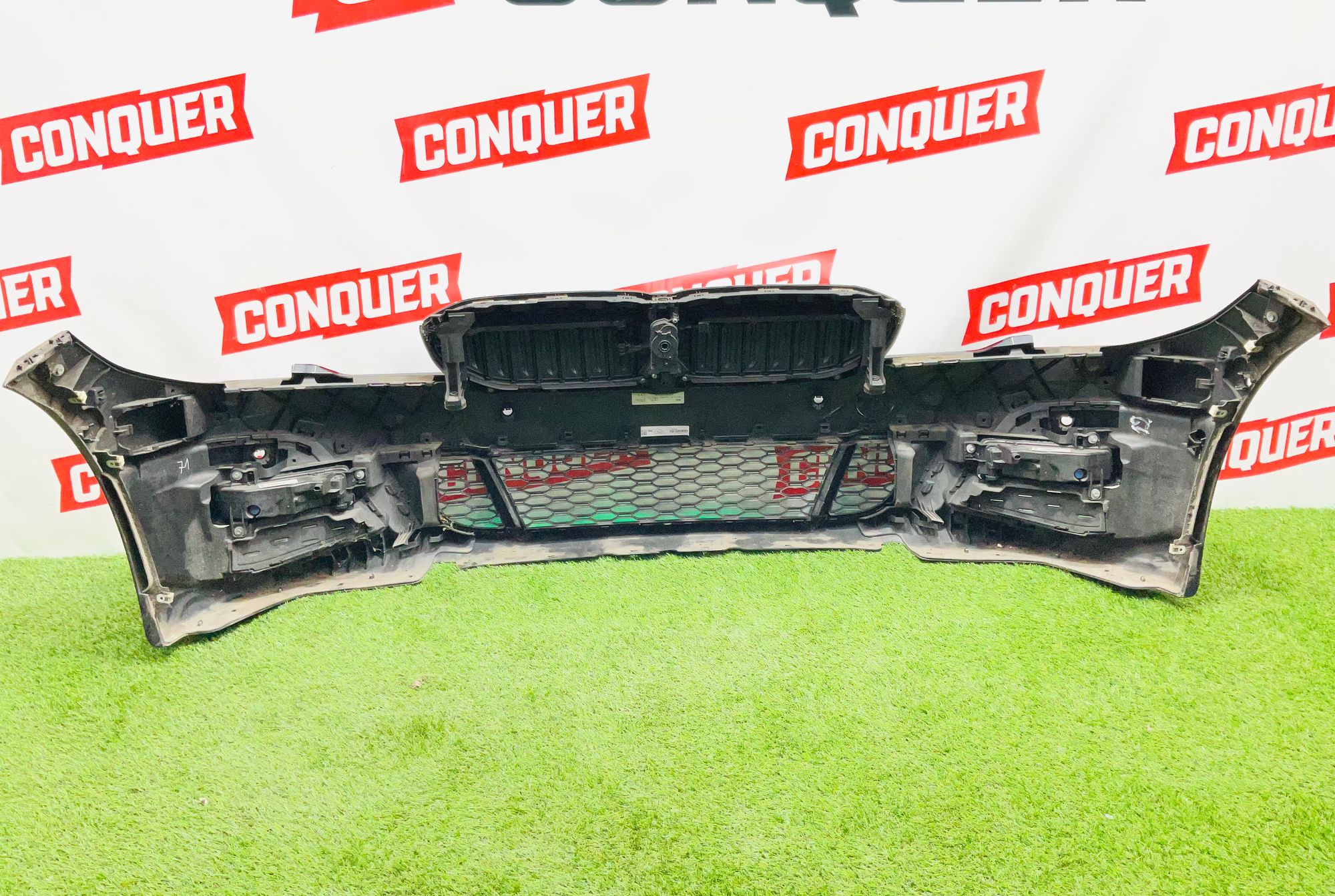 https://ycs.partsauto.market/partsauto-images/thmbs/userImages/h353NjtZg3VDP19b5HMt7LlpbQ93/part/f964c596-0a7b-493f-b573-38458f6af7d9_1781535962900.jpg
