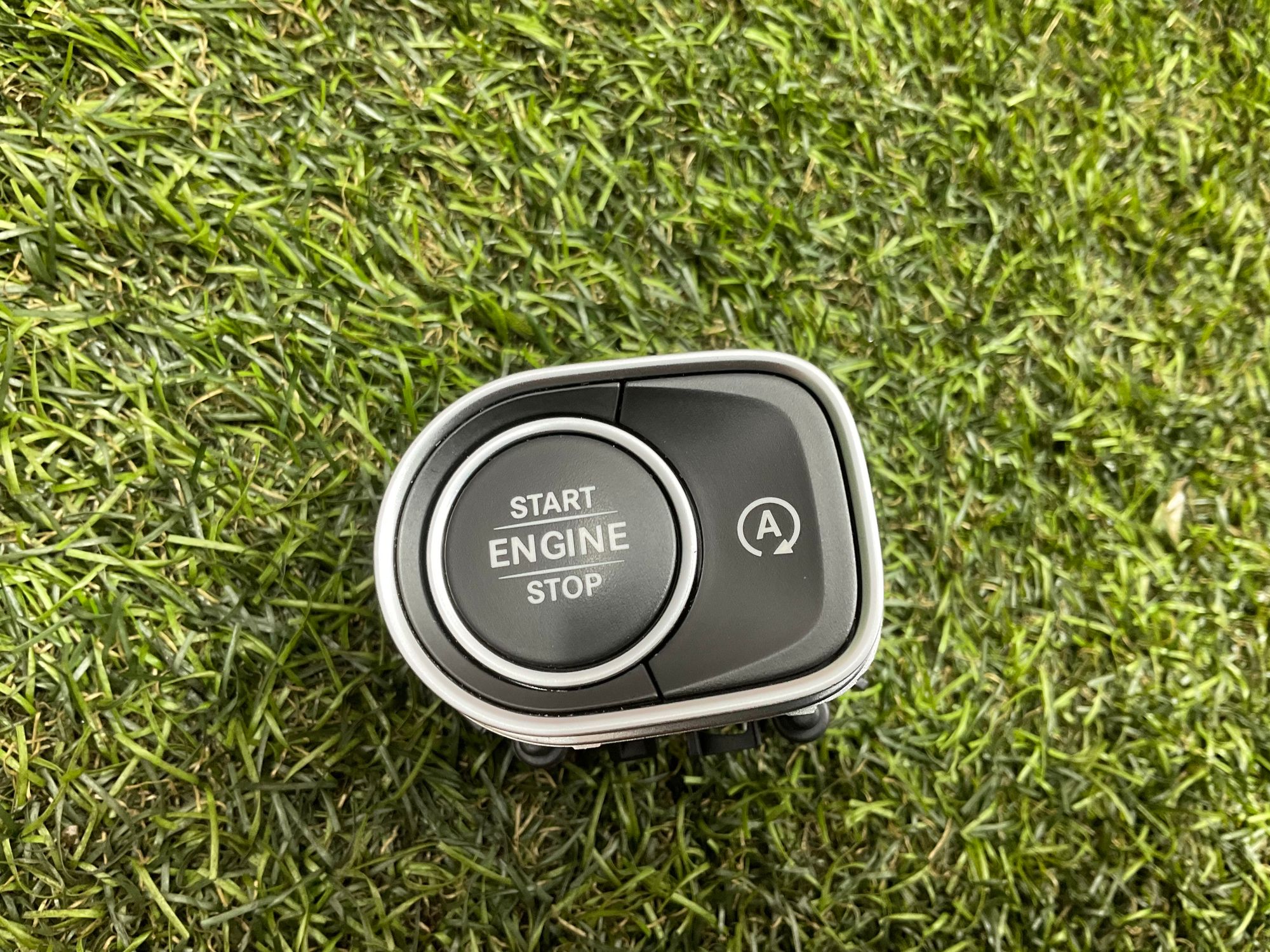 Кнопка старт-стоп Mercedes-Benz G-класс AMG W463 (2018—2025) 2021, 3500 рублей, Москва