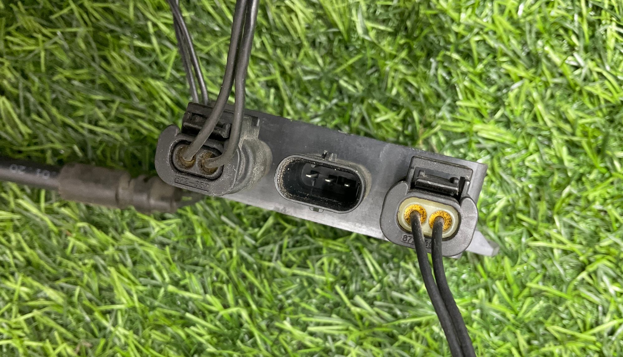 https://ycs.partsauto.market/partsauto-images/thmbs/userImages/h353NjtZg3VDP19b5HMt7LlpbQ93/part/f9b3837f-152d-4946-a353-8b5e9c28d20f_1735206794261.jpg