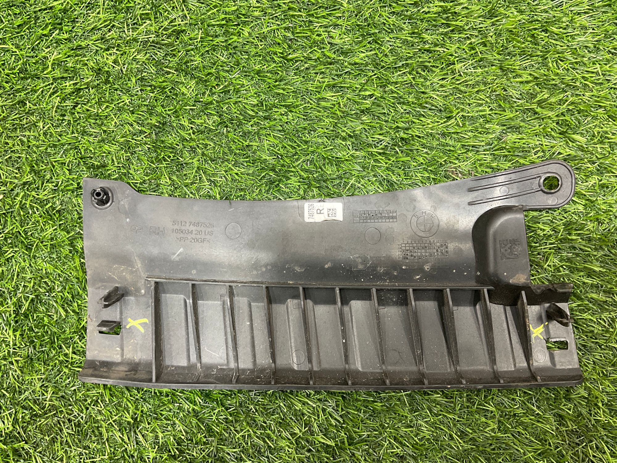 https://ycs.partsauto.market/partsauto-images/thmbs/userImages/h353NjtZg3VDP19b5HMt7LlpbQ93/part/fa3928bd-d3c7-4a1a-b917-03b1ae9f5da1_1734964554661.jpg