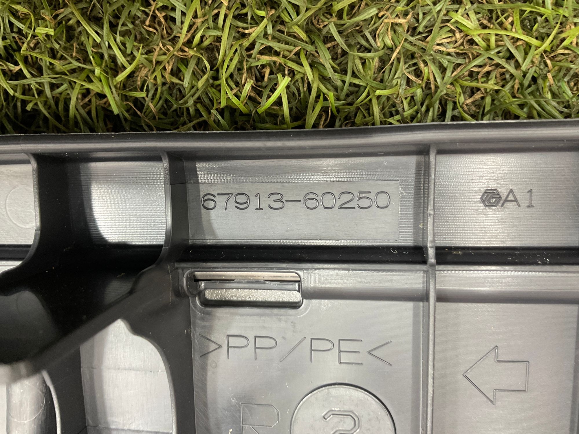 https://ycs.partsauto.market/partsauto-images/thmbs/userImages/h353NjtZg3VDP19b5HMt7LlpbQ93/part/fa839899-840e-4e7a-8b3c-a6865aab6f4c_1779720331160.jpg
