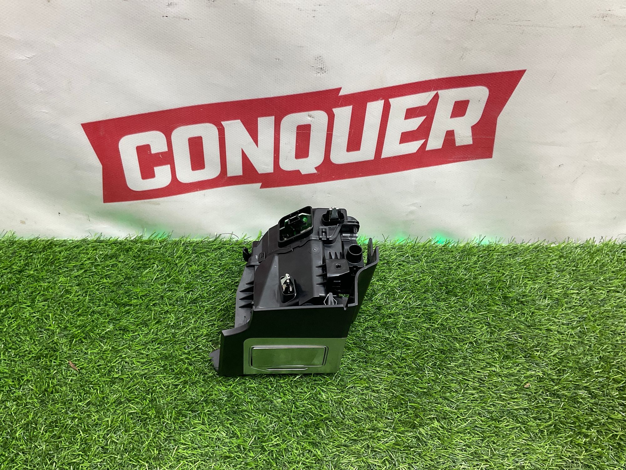 https://ycs.partsauto.market/partsauto-images/thmbs/userImages/h353NjtZg3VDP19b5HMt7LlpbQ93/part/fa9115a6-3b83-4926-97e8-234a248107a5_1734338483731.jpg