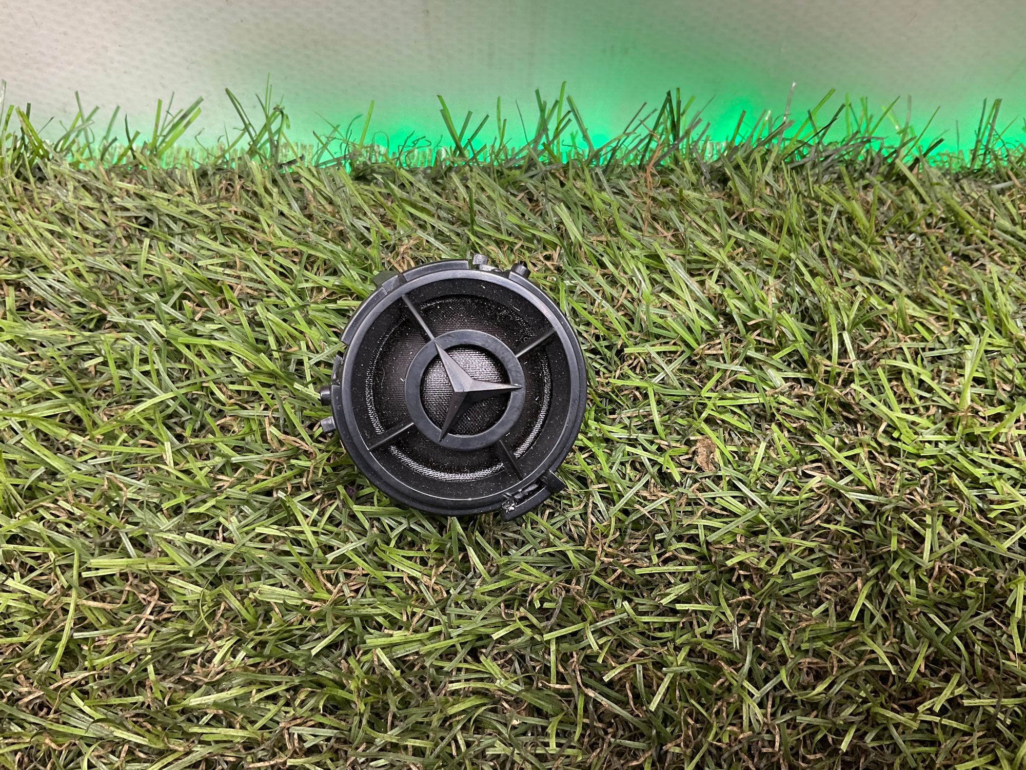 Динамик задней двери Mercedes-Benz G-Класс AMG W463 (2018—2023) 2023, 1000 рублей, Москва