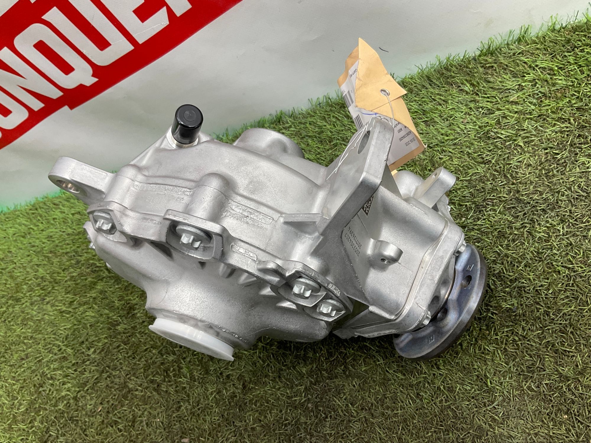 Передний редуктор Mercedes-Benz 3.266 E63s AMG GT, 145000 рублей, Москва