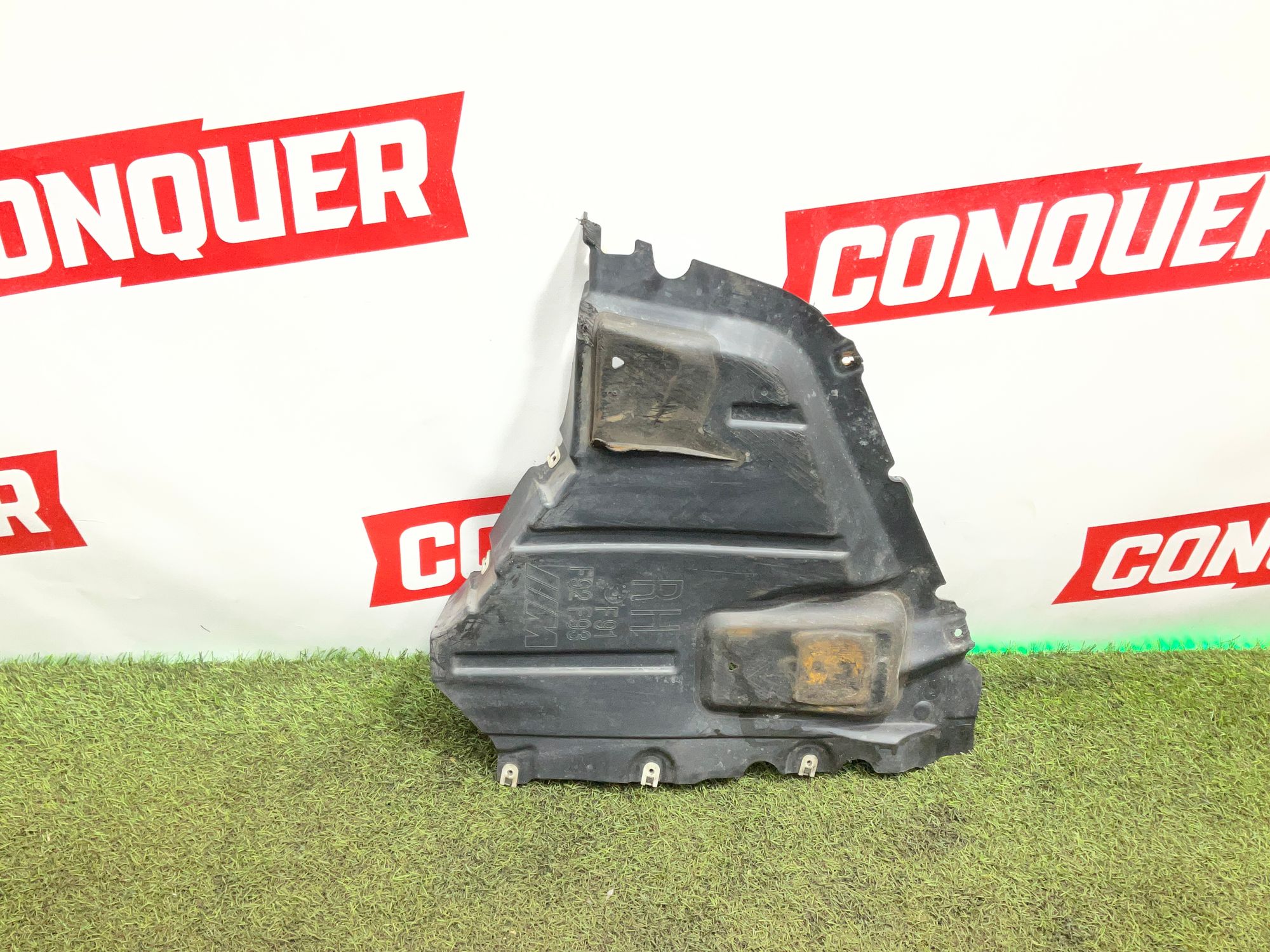 Защита переднего бампера правая BMW M8 F91/F92/F93 2019, 5000 рублей, Москва