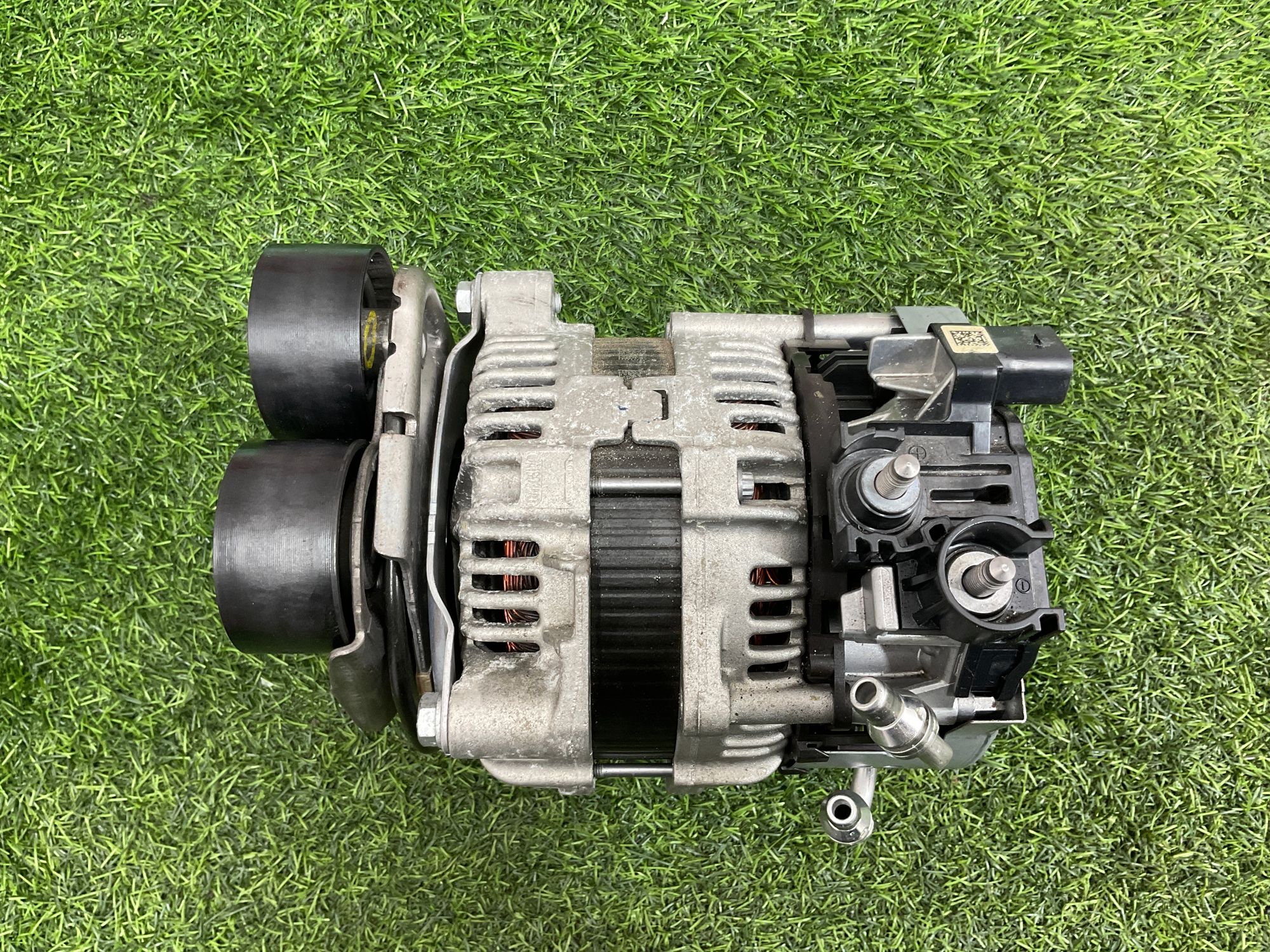 https://ycs.partsauto.market/partsauto-images/thmbs/userImages/h353NjtZg3VDP19b5HMt7LlpbQ93/part/fb41019c-87da-4c74-a24b-126b80d5b0bc_1744204143275.jpg