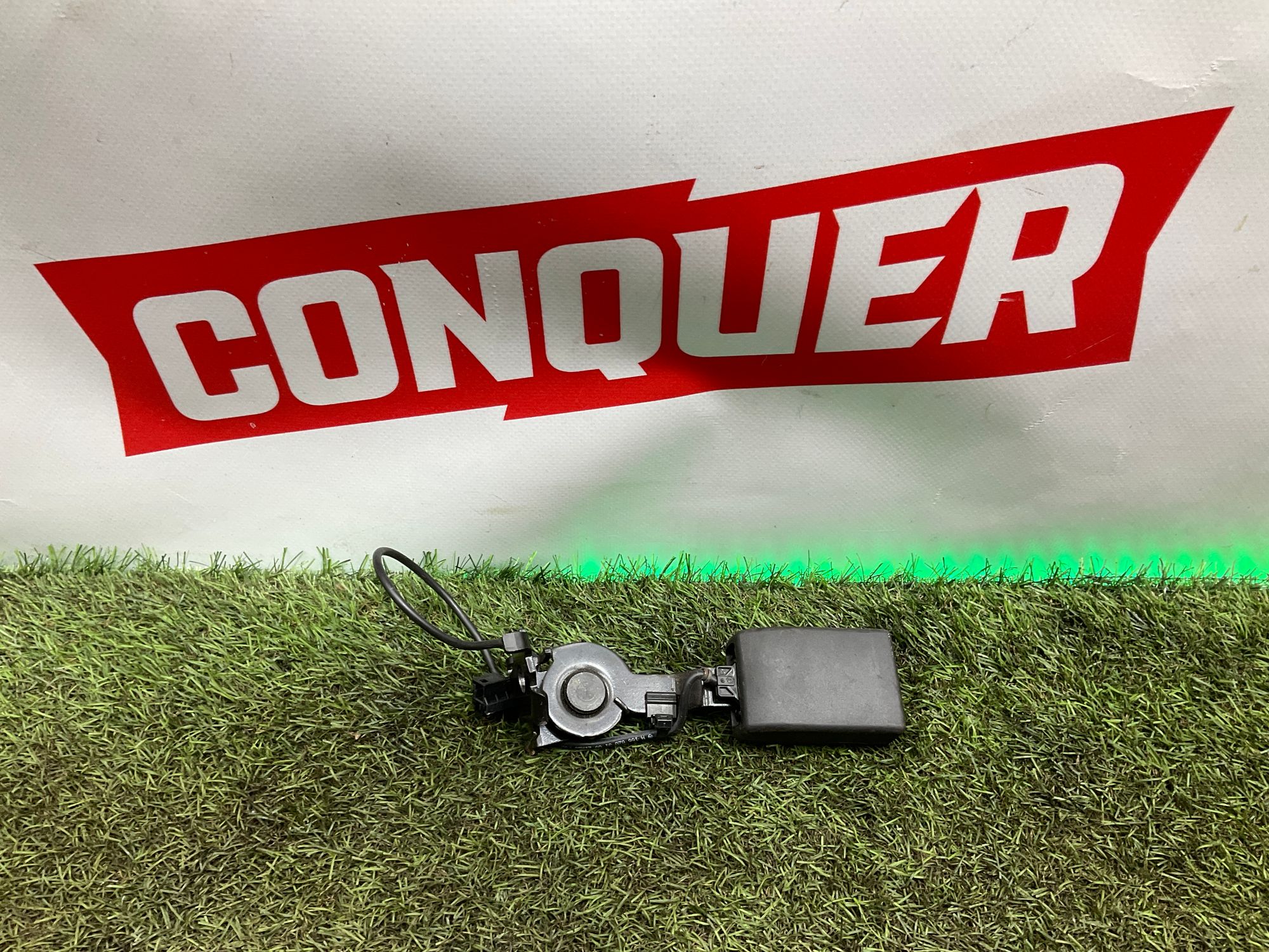 Замок ремня безопасности задний левый Mercedes-Benz GL-Класс X166 (2012—2016) 2015, 1000 рублей, Москва