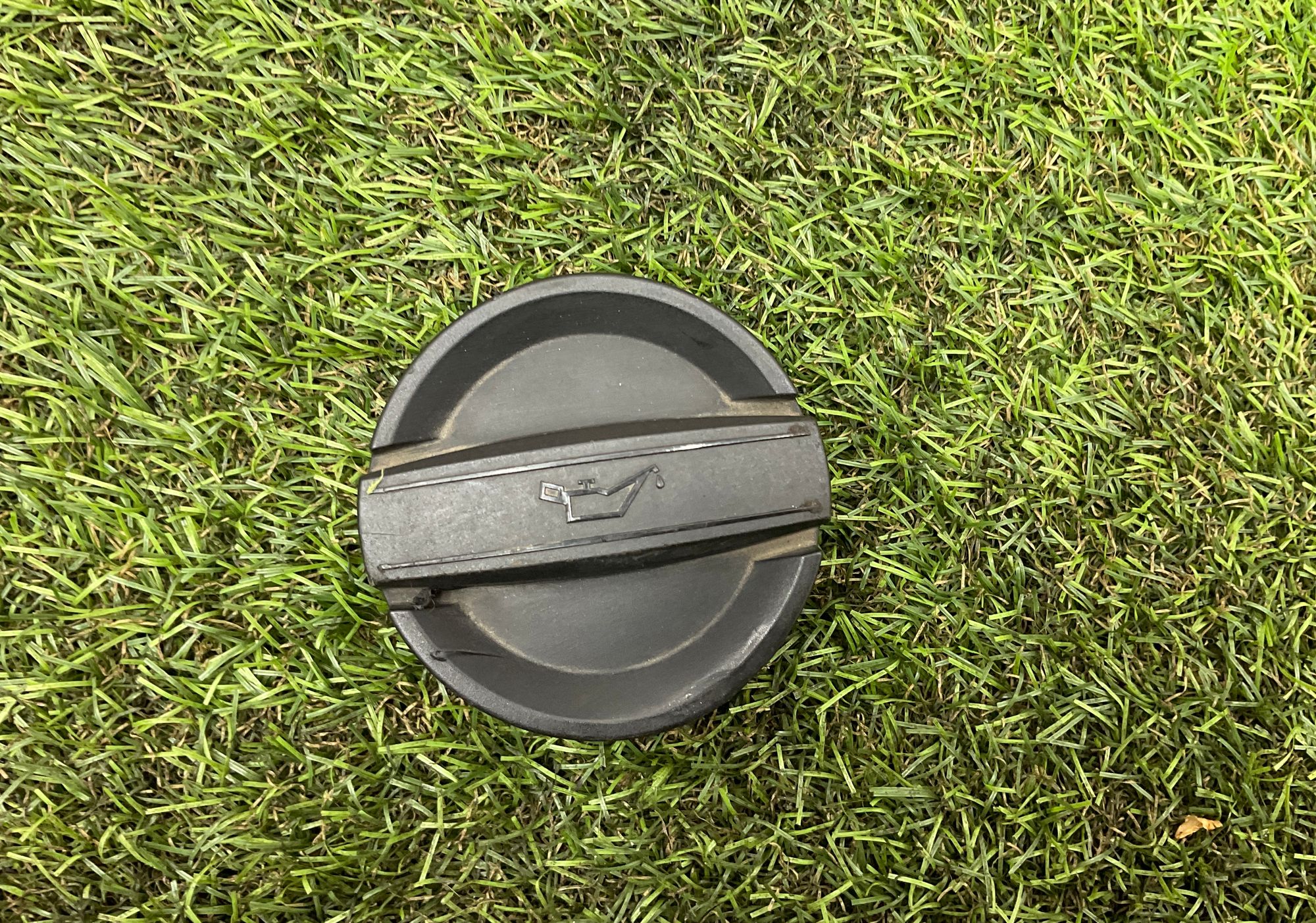 Маслоналивная крышка BMW 5 серия, F10/F11/F07 рестайлинг, 500 рублей, Москва